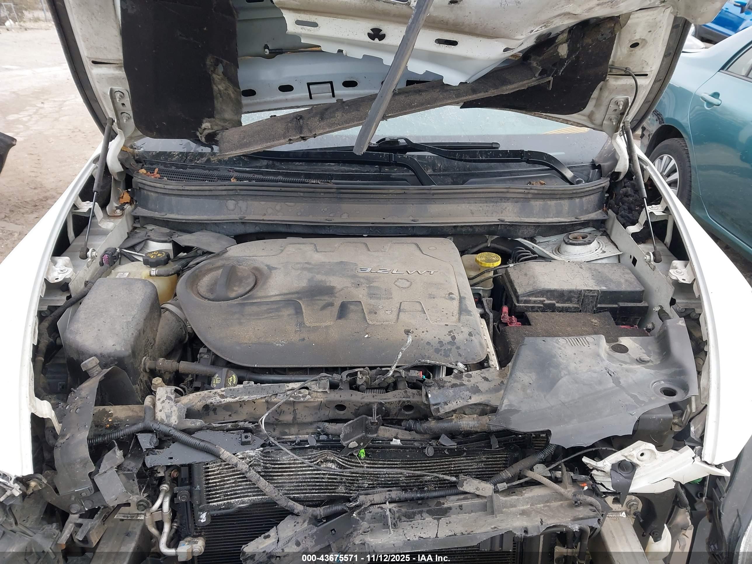 JEEP CHEROKEE image 10