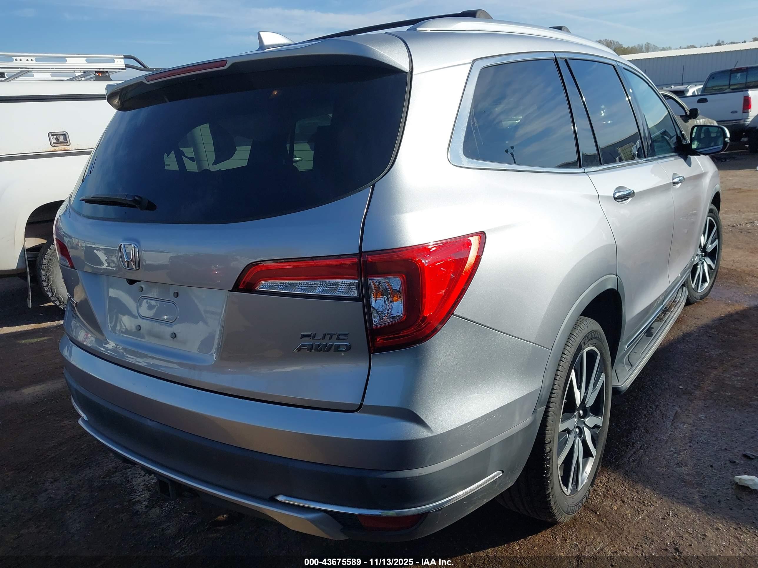 HONDA PILOT image 4