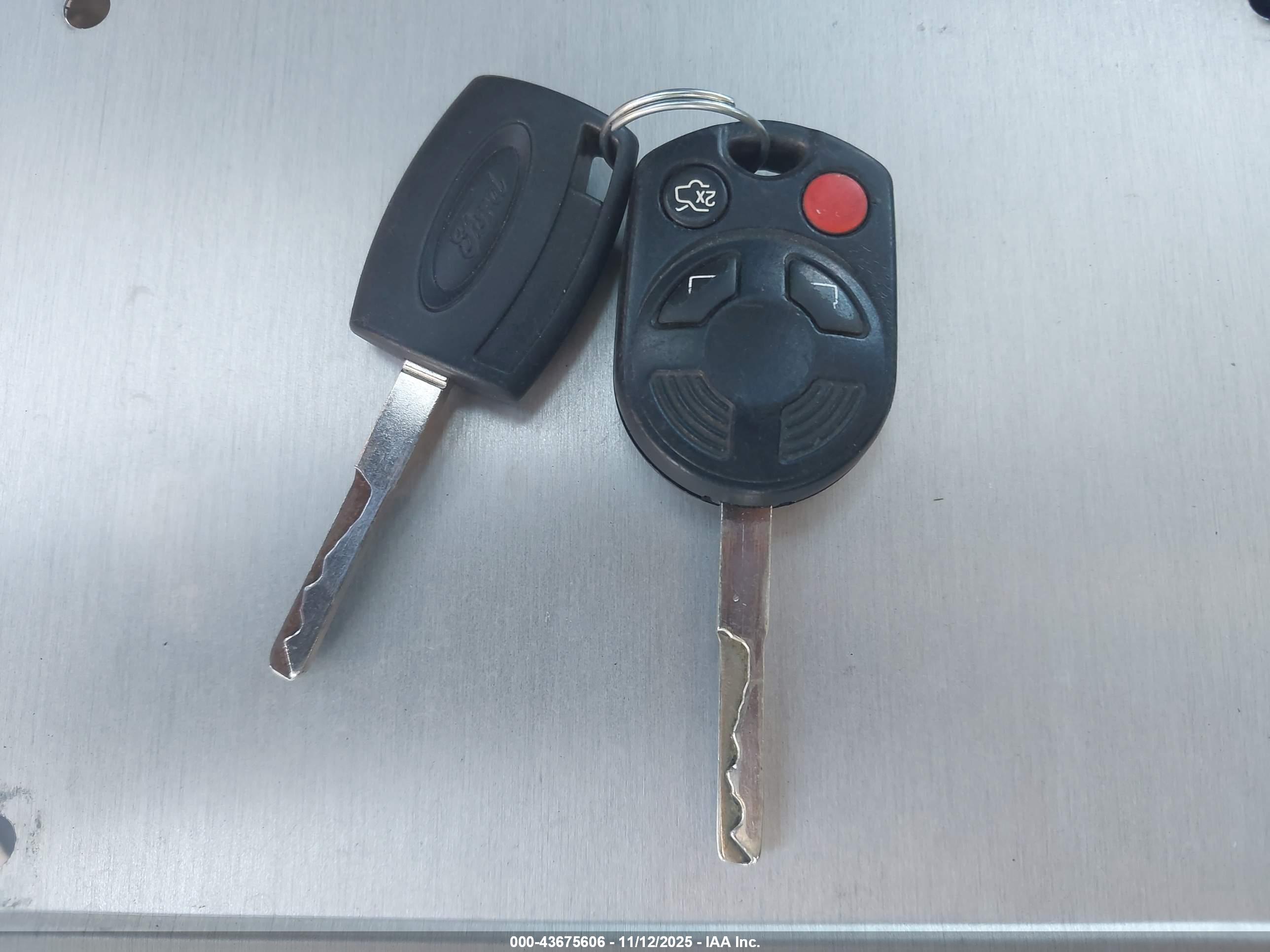 FORD FOCUS image 11