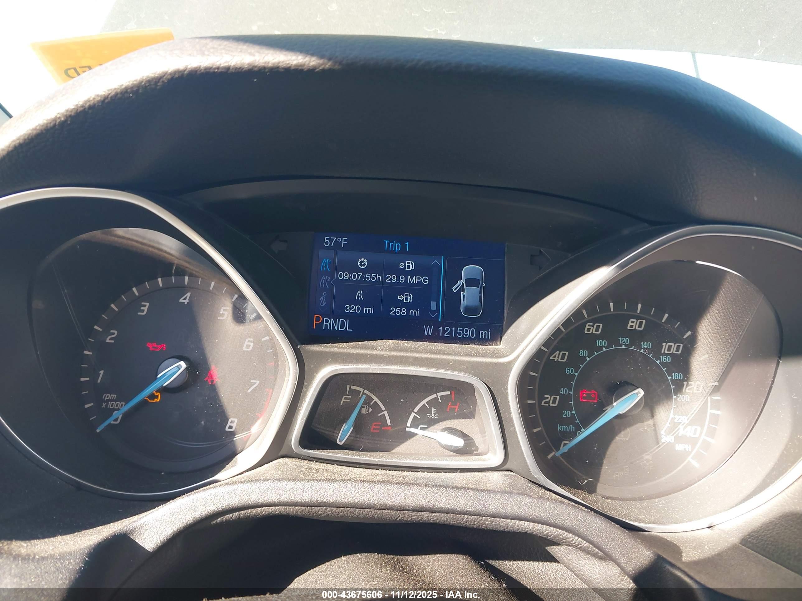 FORD FOCUS image 7