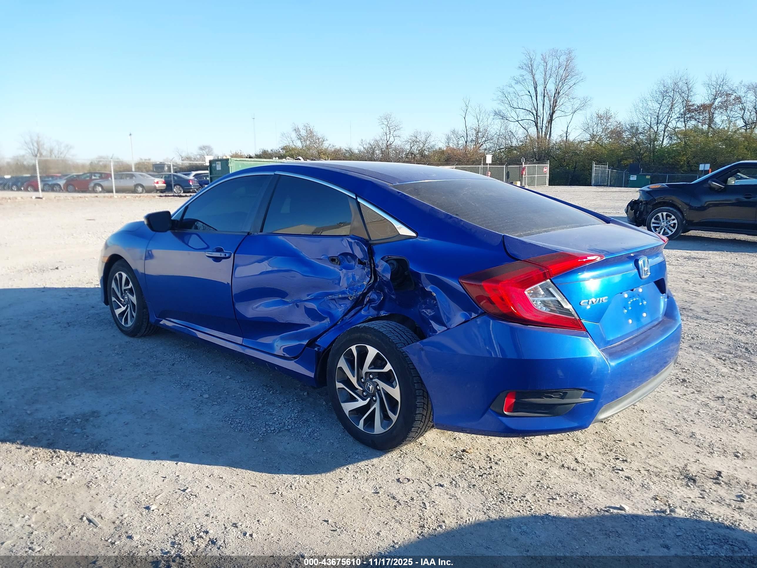 HONDA CIVIC image 3