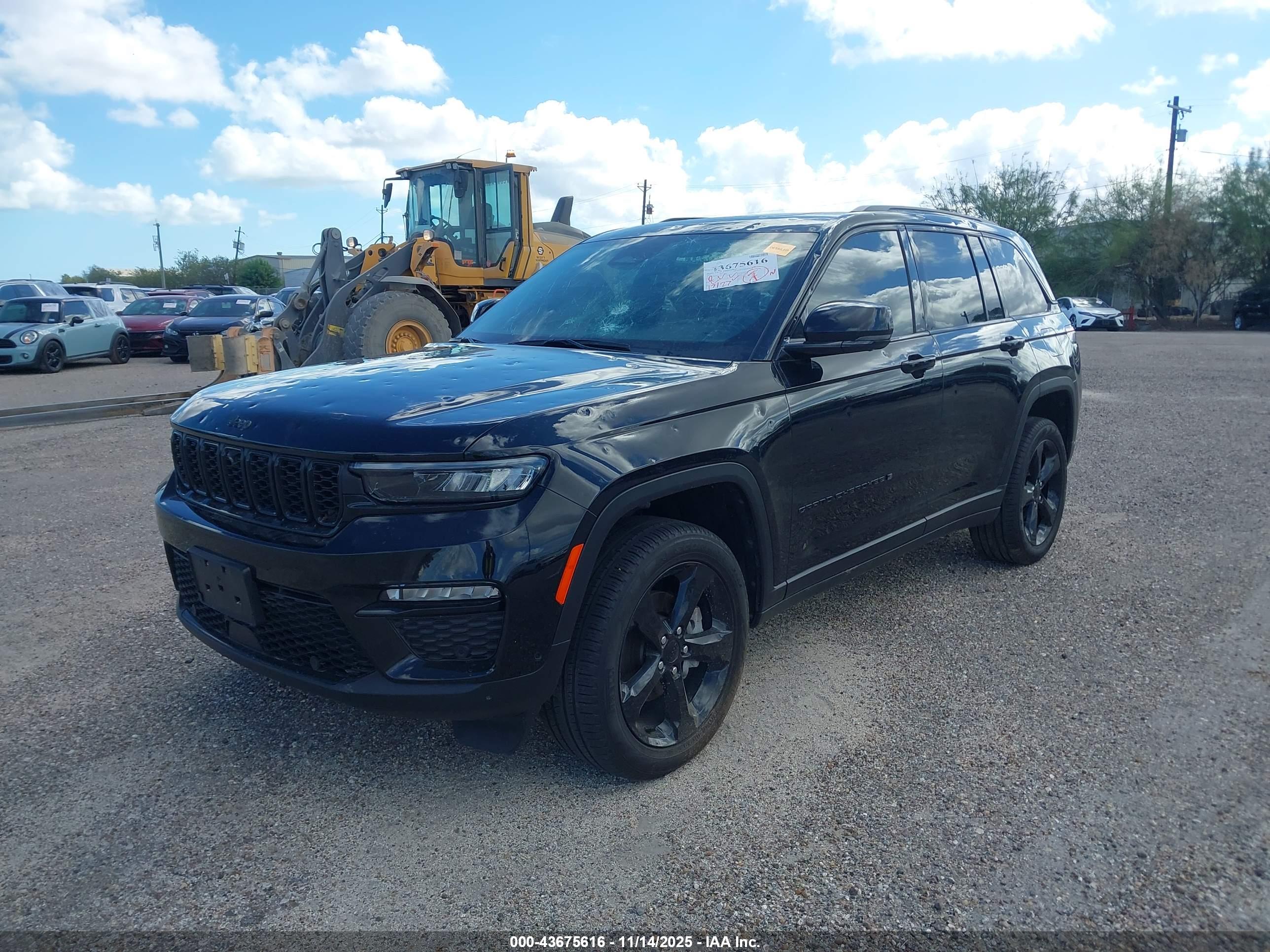 JEEP GRAND image 2