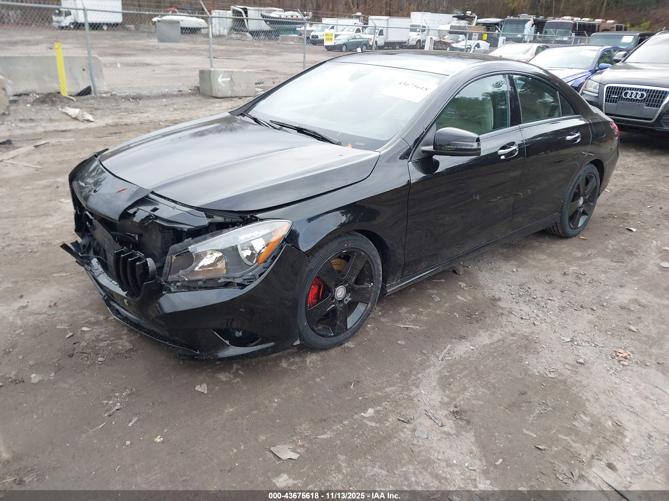 MERCEDES-BENZ CLA image 2