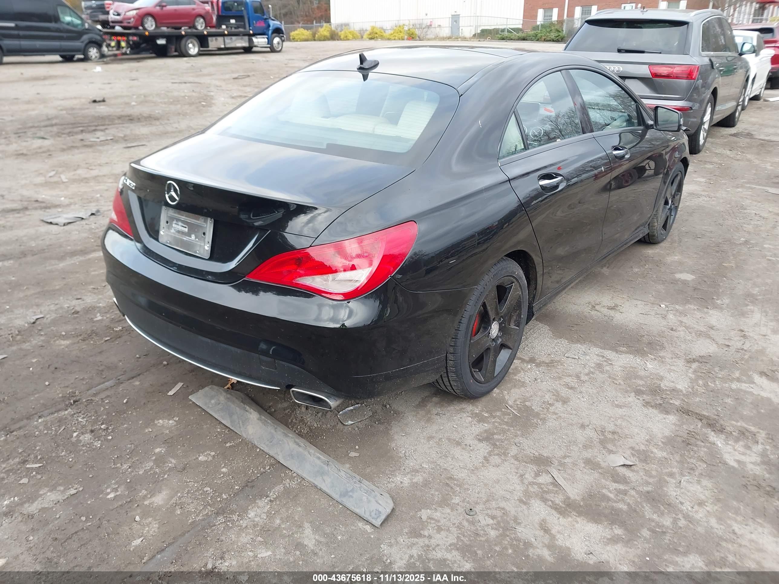 MERCEDES-BENZ CLA image 4