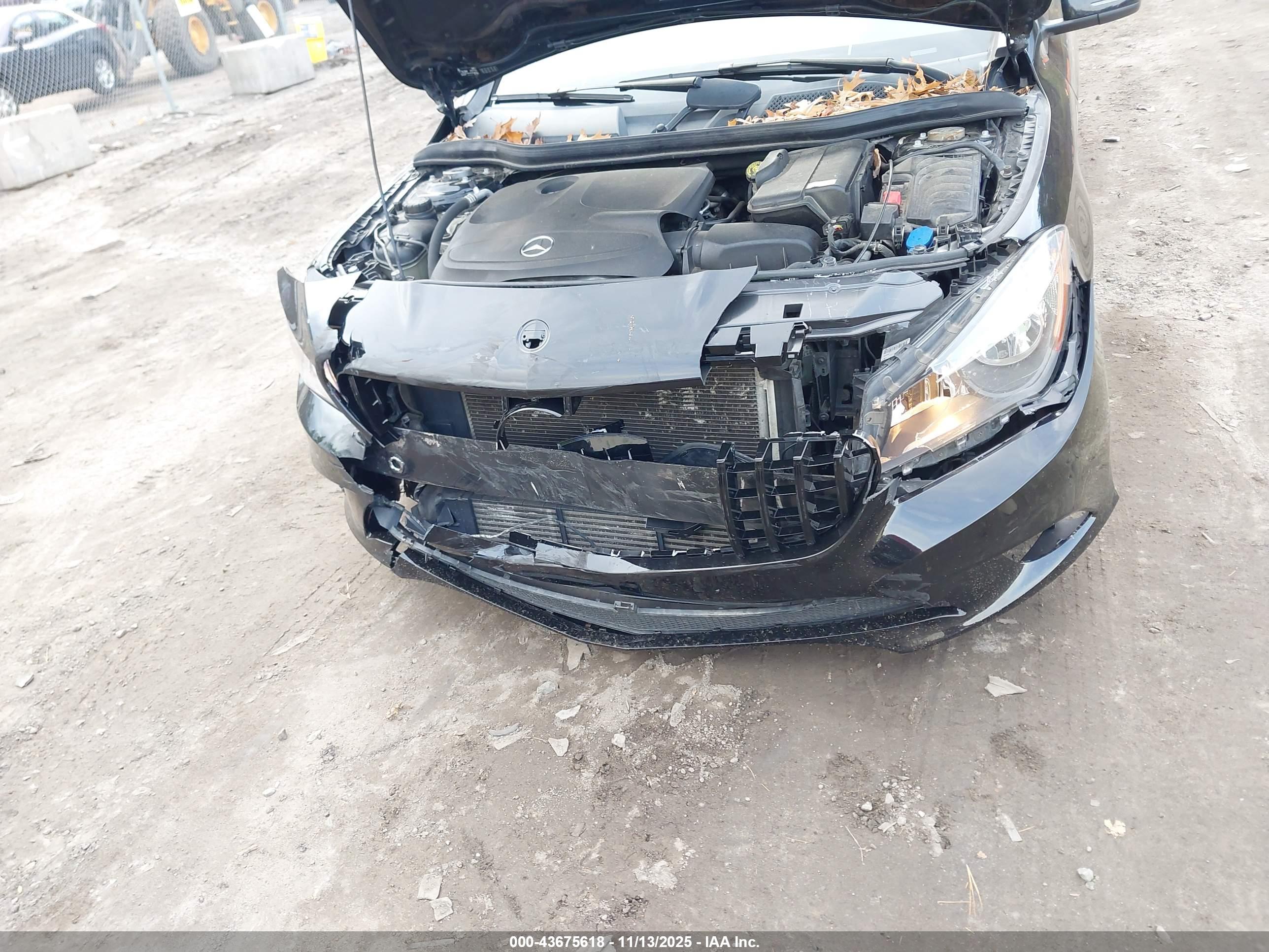 MERCEDES-BENZ CLA image 6