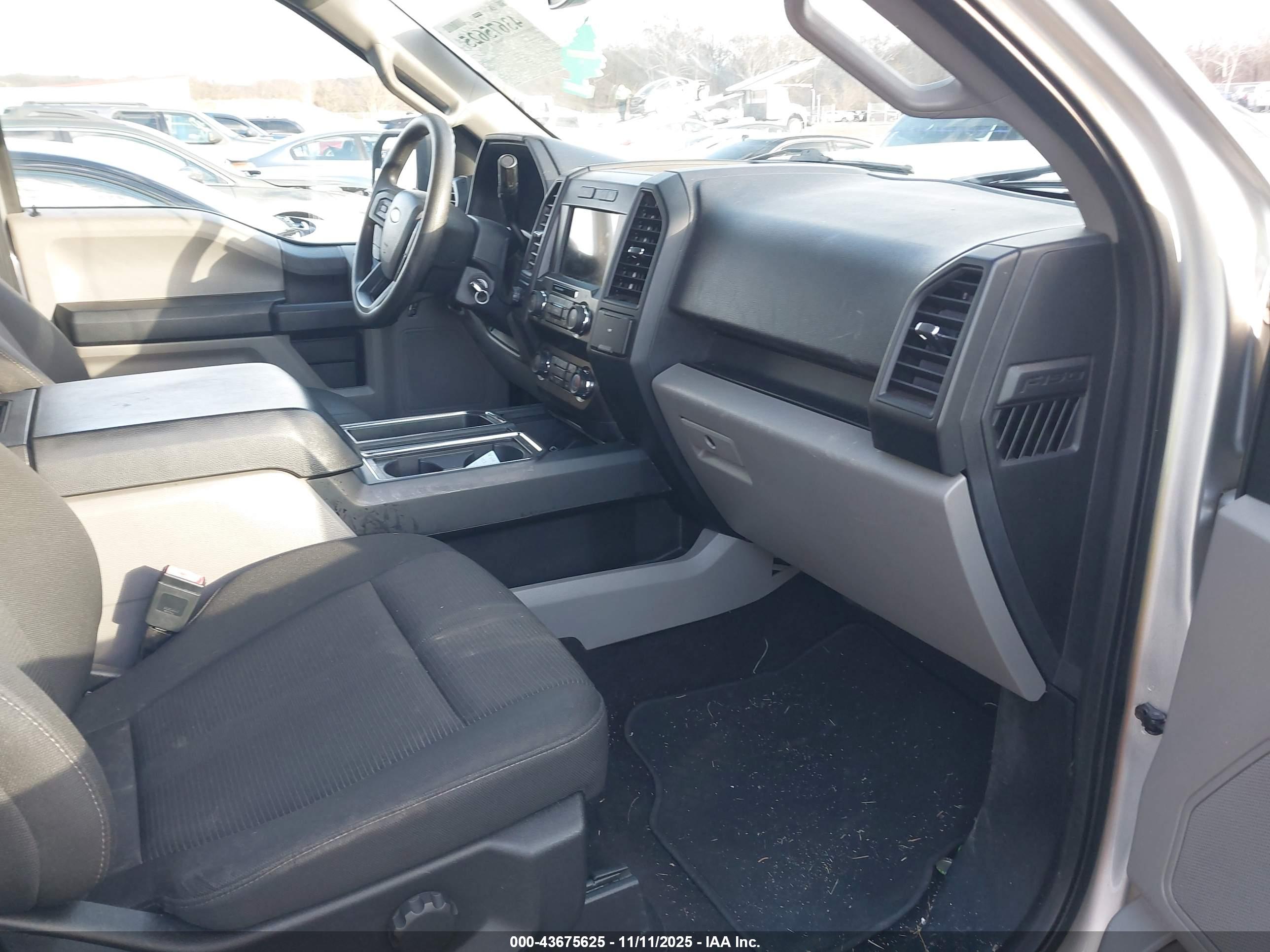 FORD F-150 image 5