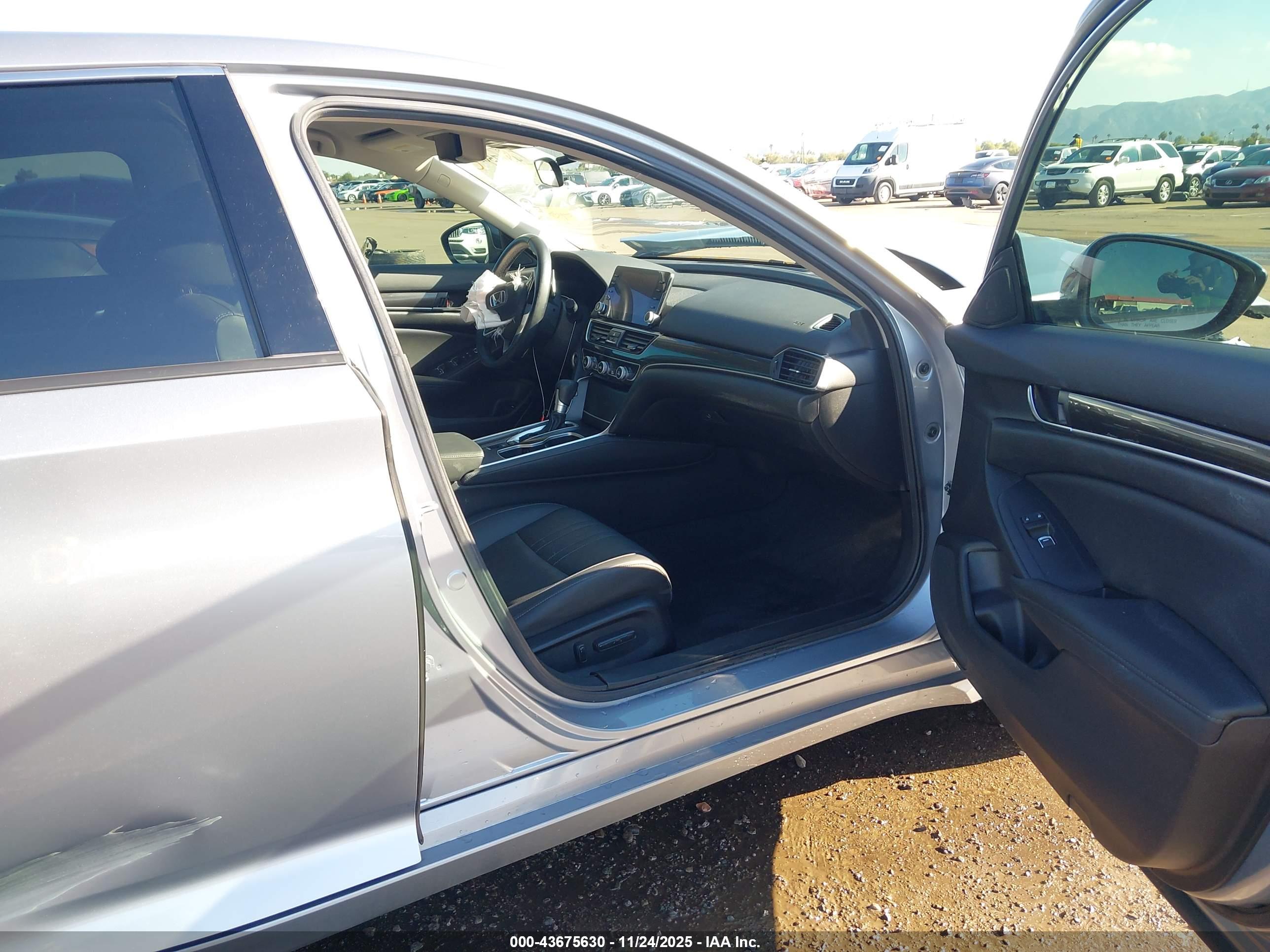 HONDA ACCORD image 5