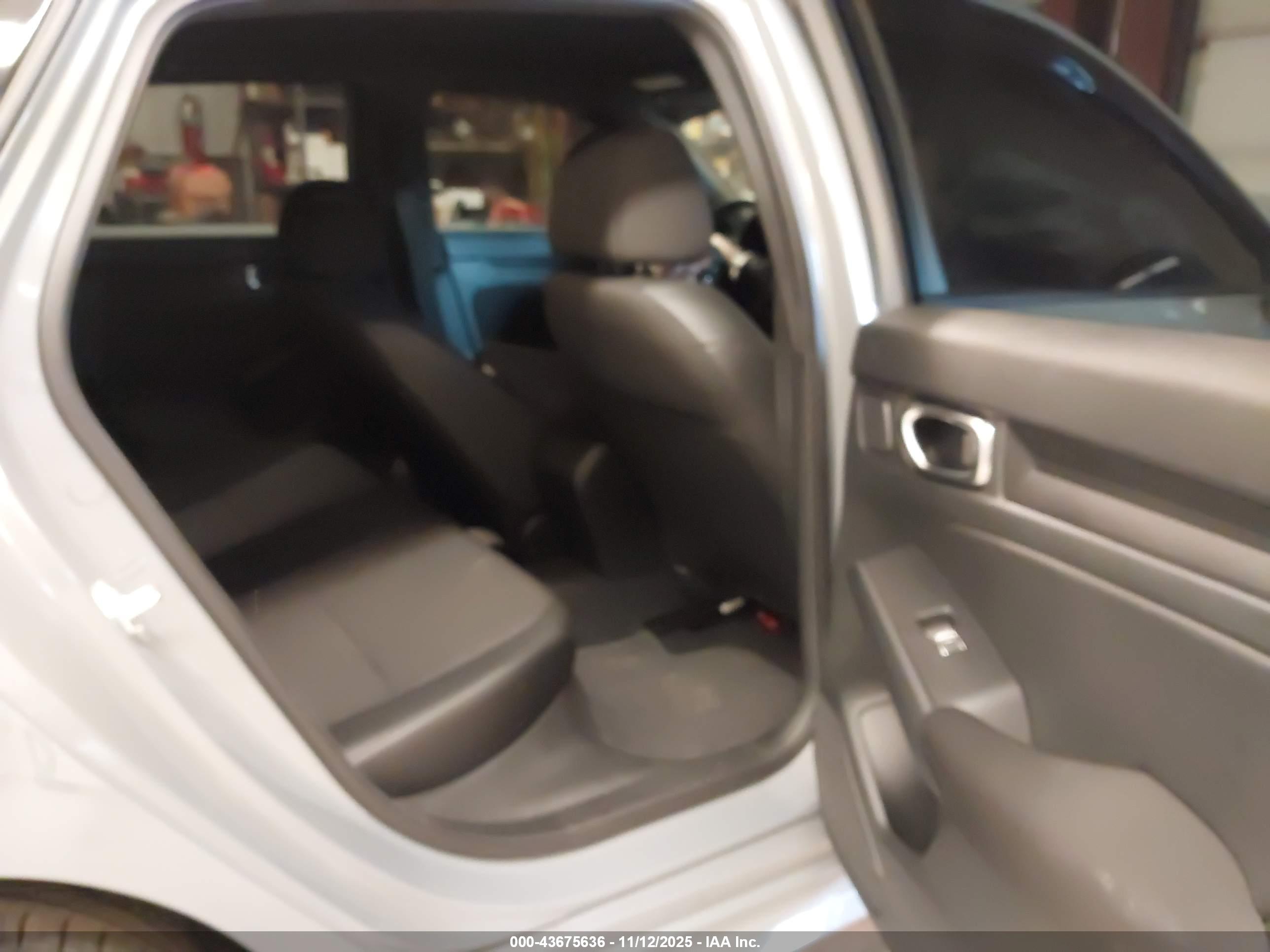 HONDA CIVIC image 8