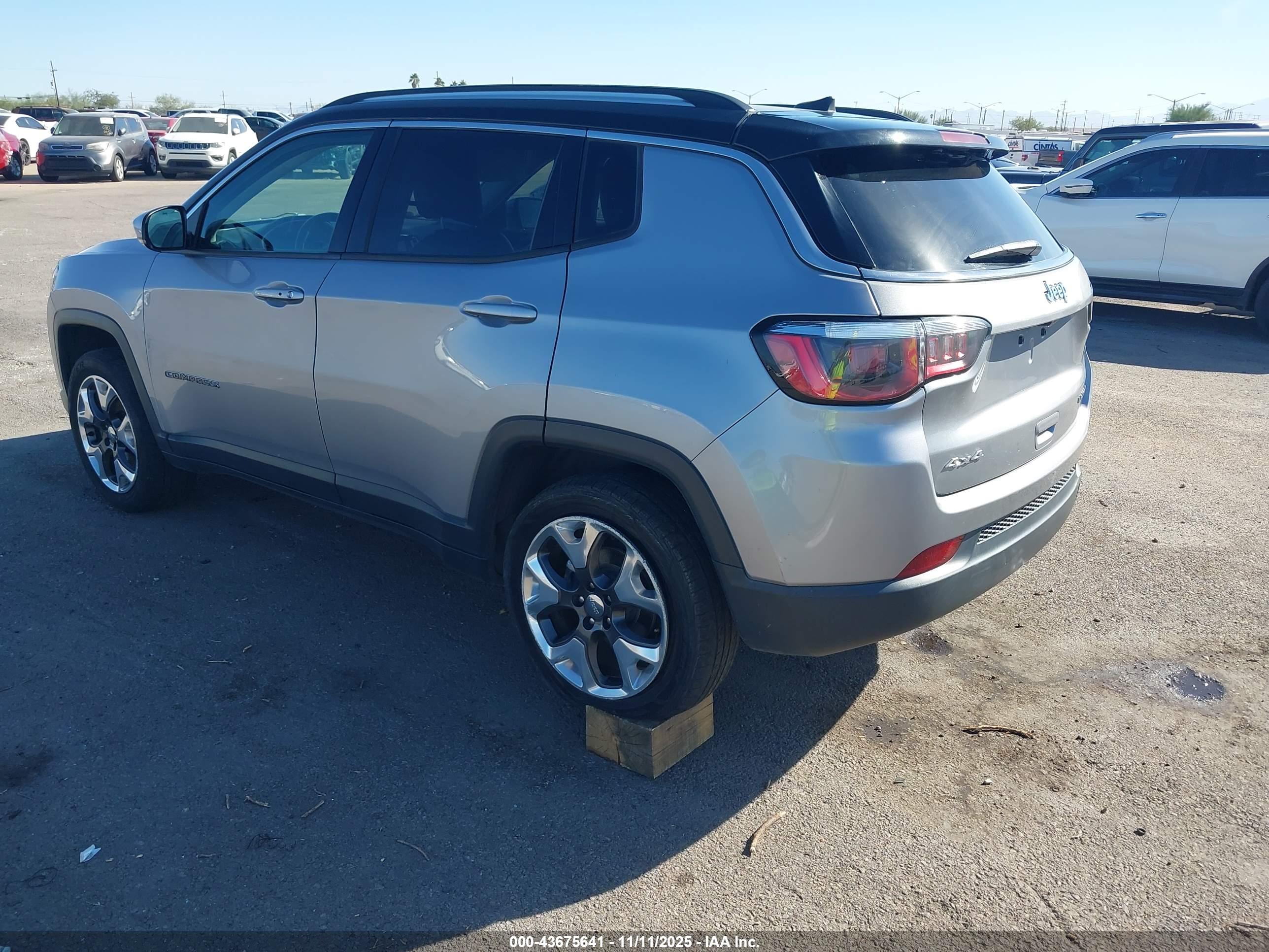 JEEP COMPASS image 3
