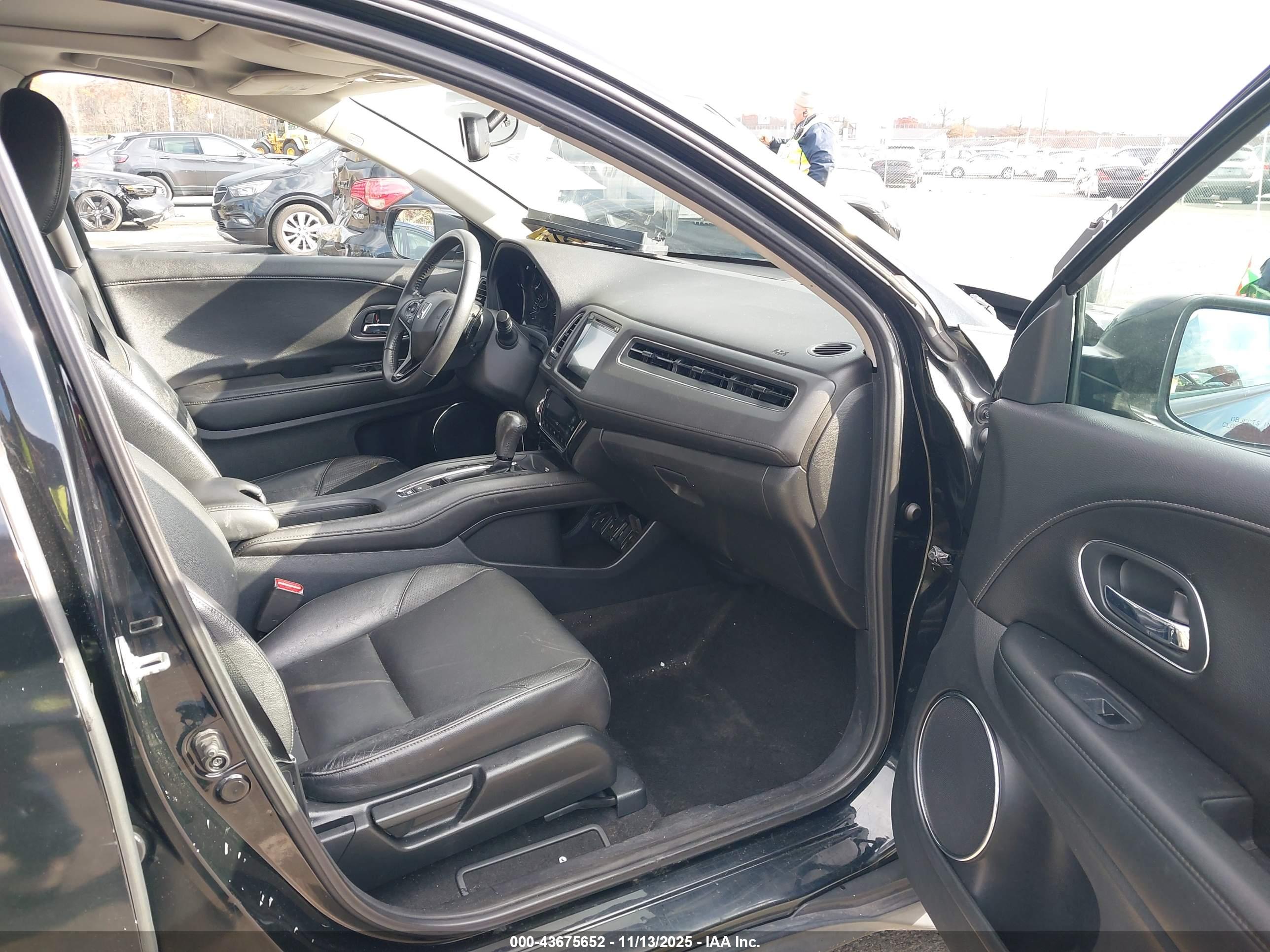 HONDA HR-V image 5