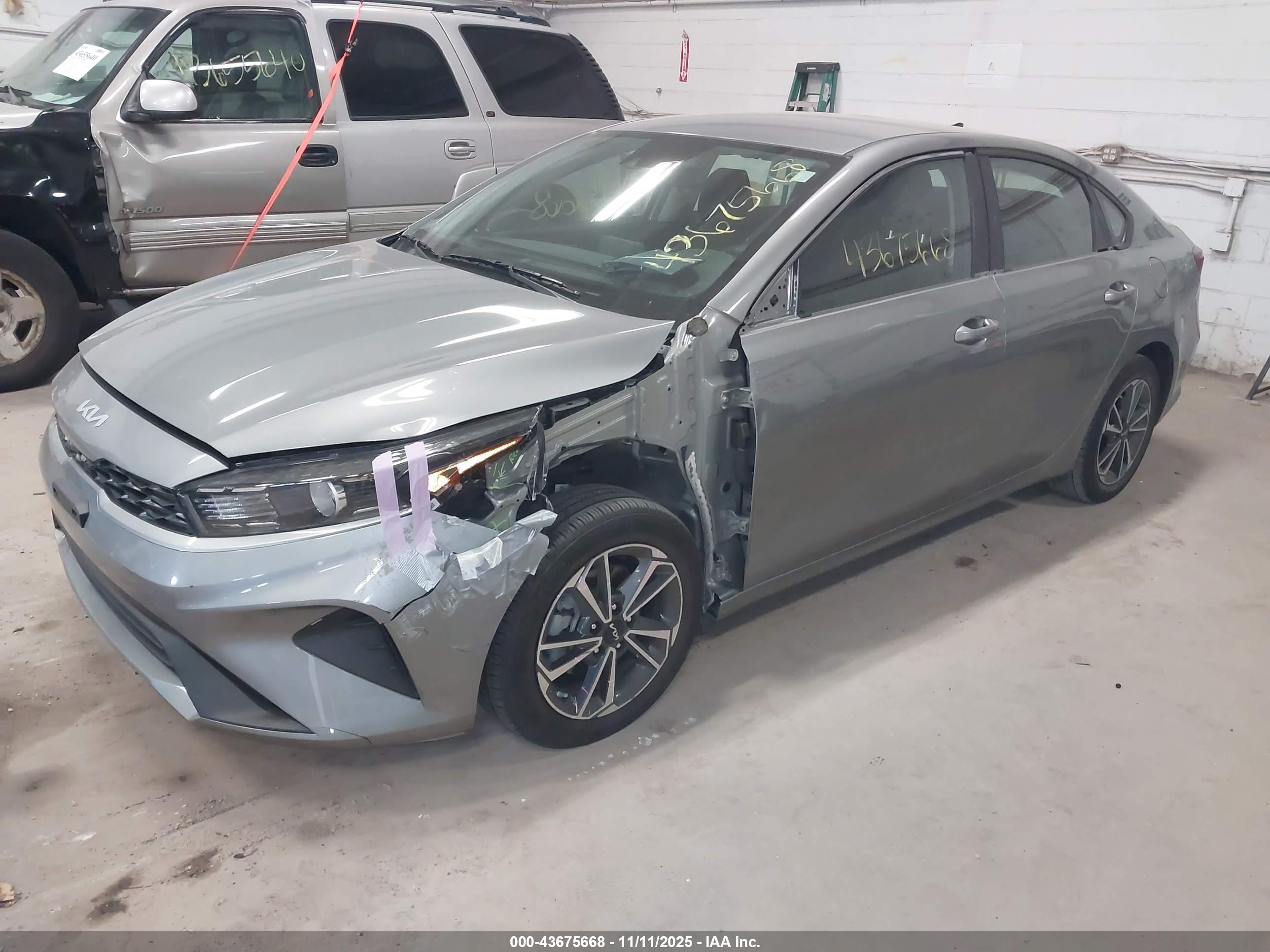 KIA FORTE image 2
