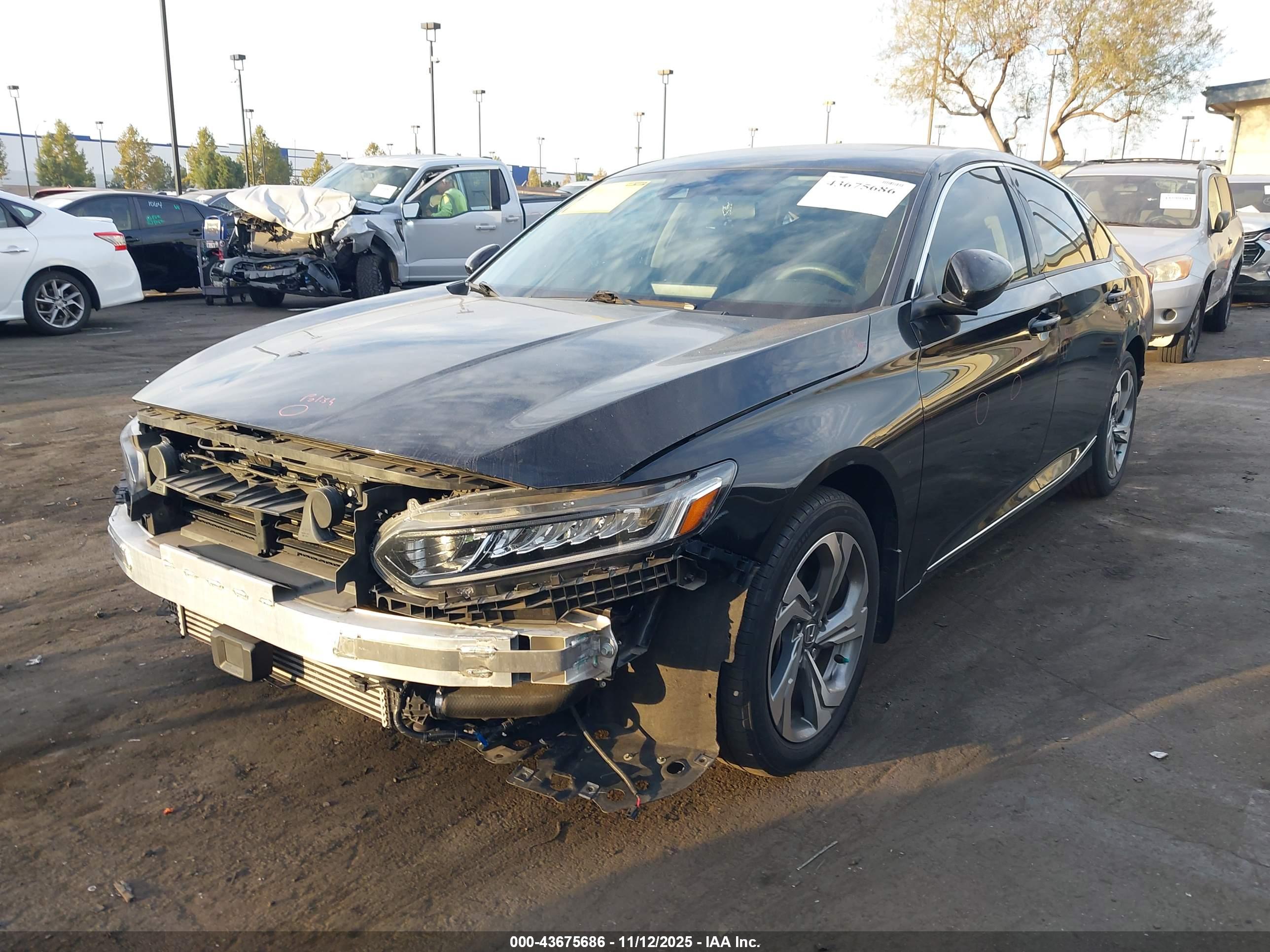 HONDA ACCORD image 2