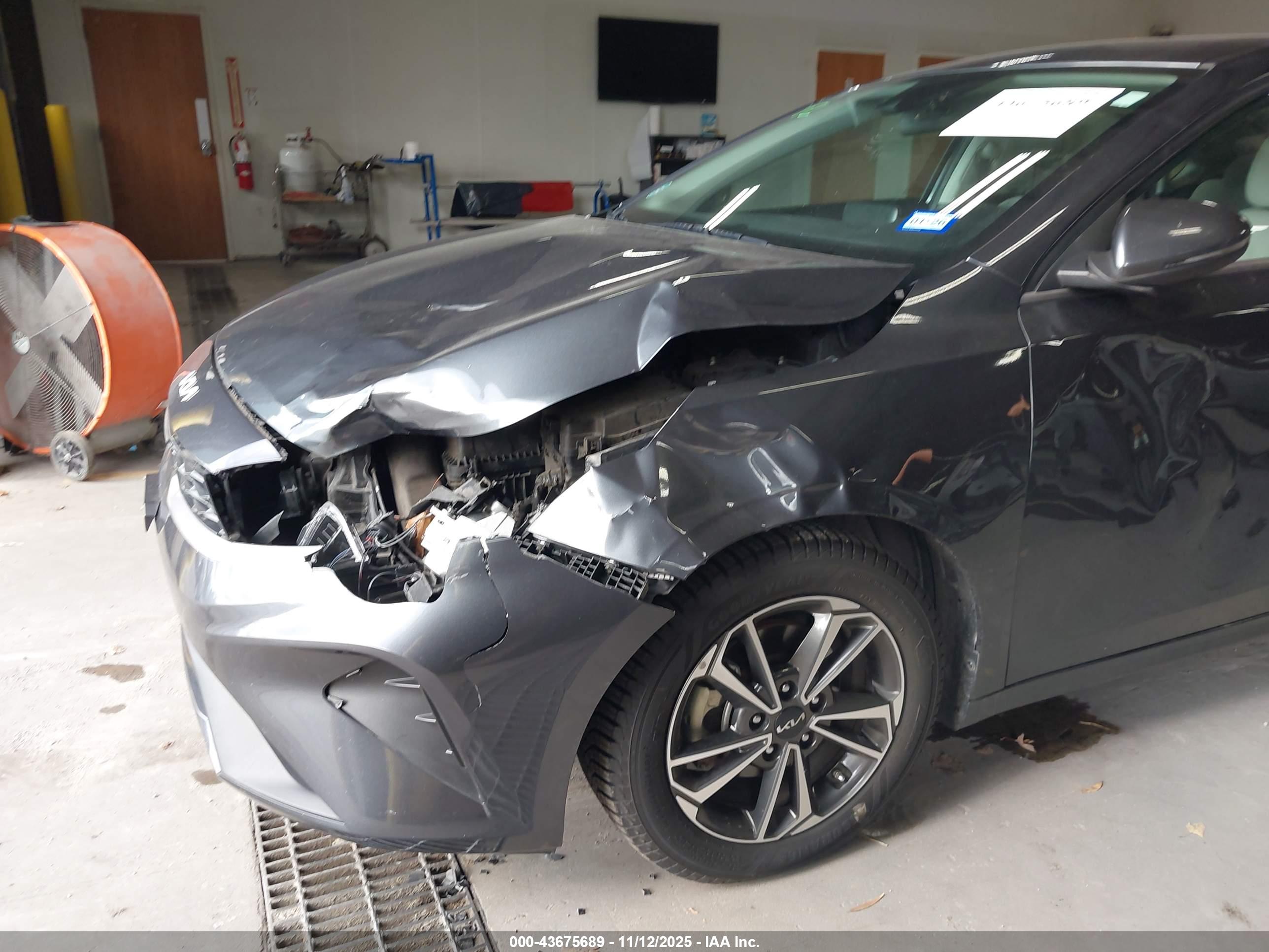 KIA FORTE image 6