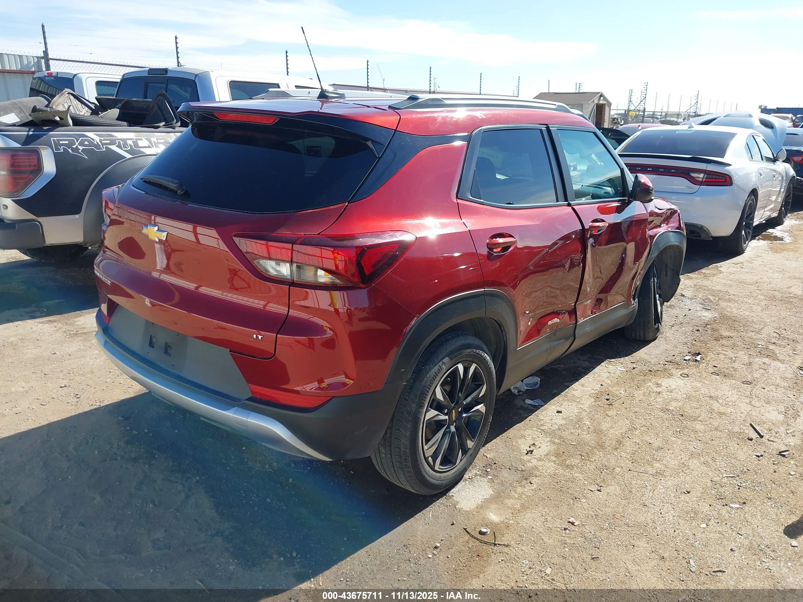 CHEVROLET TRAILBLAZER image 4