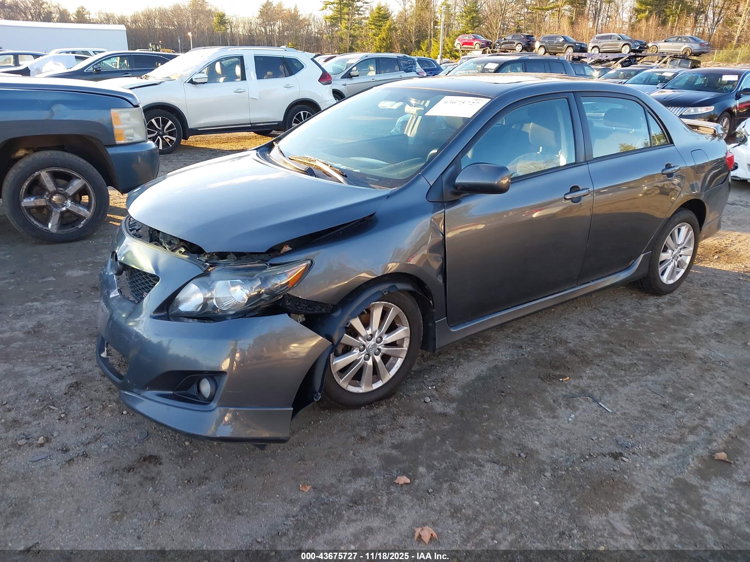 TOYOTA COROLLA image 2