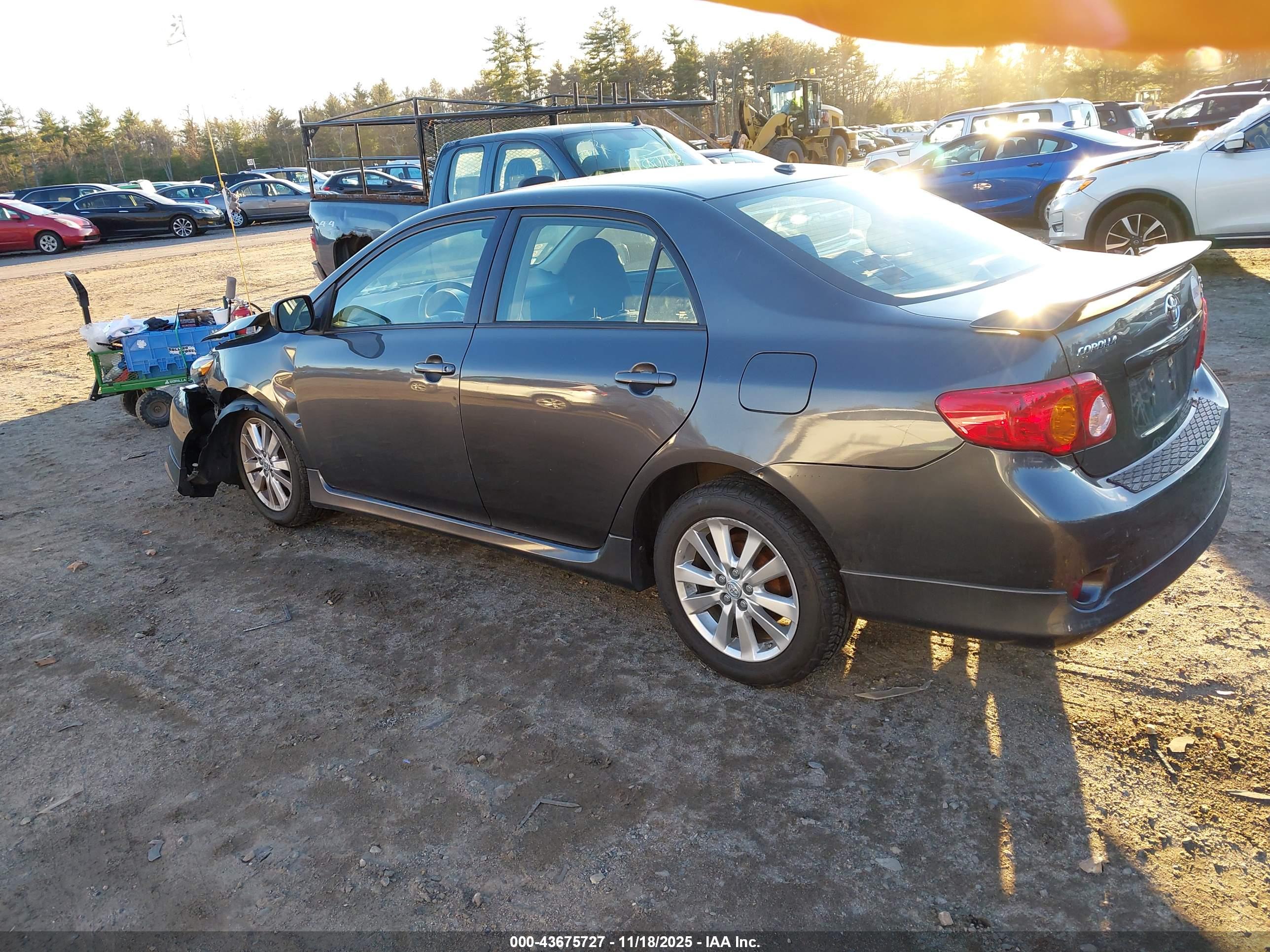 TOYOTA COROLLA image 3