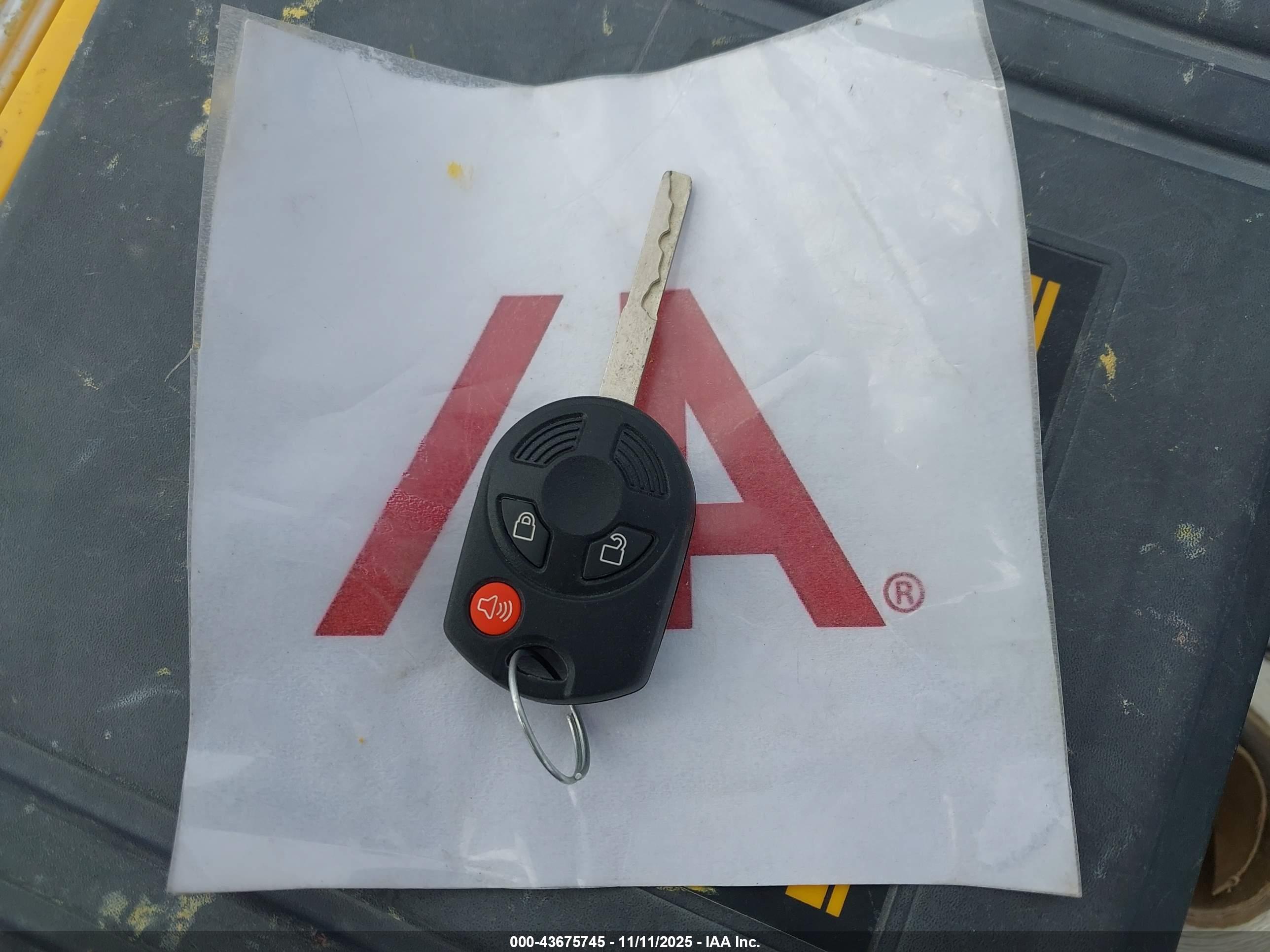 FORD ESCAPE image 11