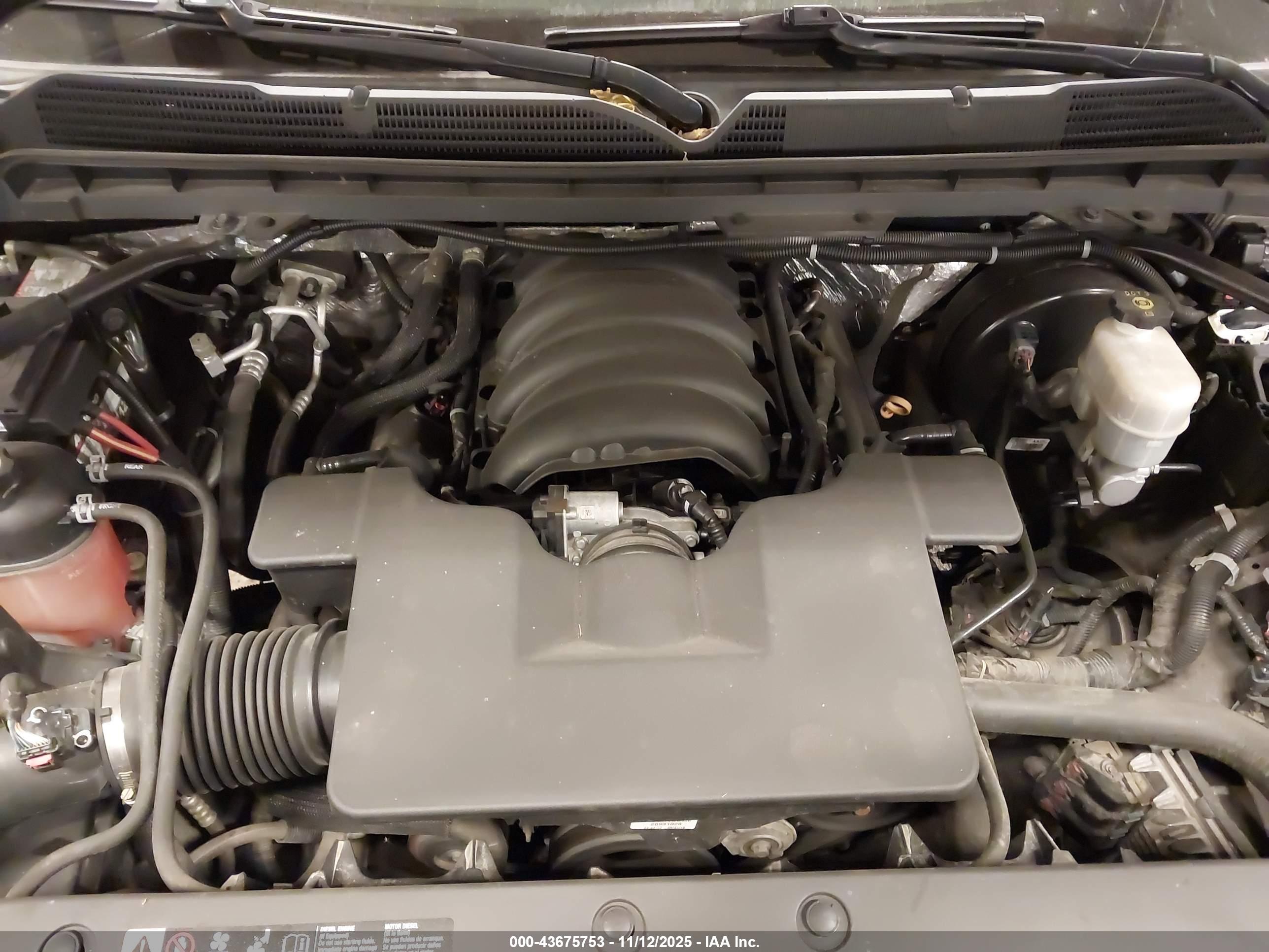 CHEVROLET SILVERADO image 10