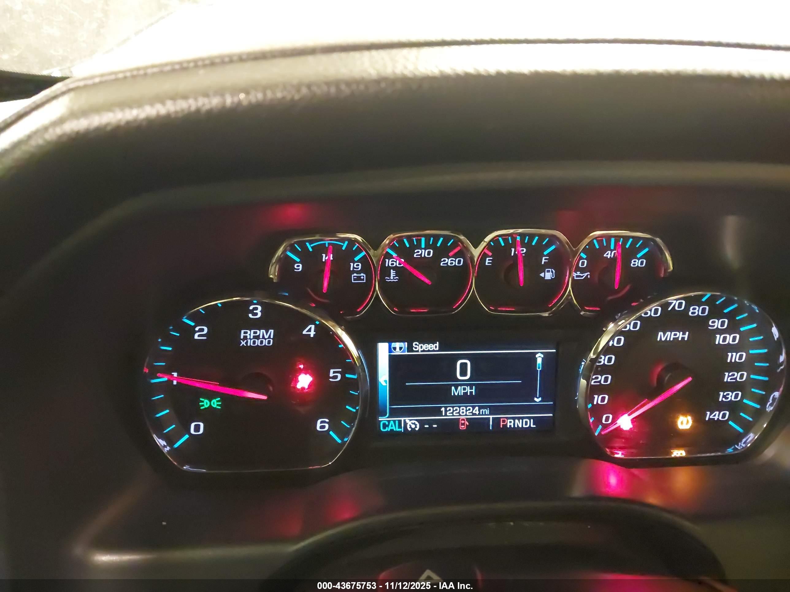 CHEVROLET SILVERADO image 7