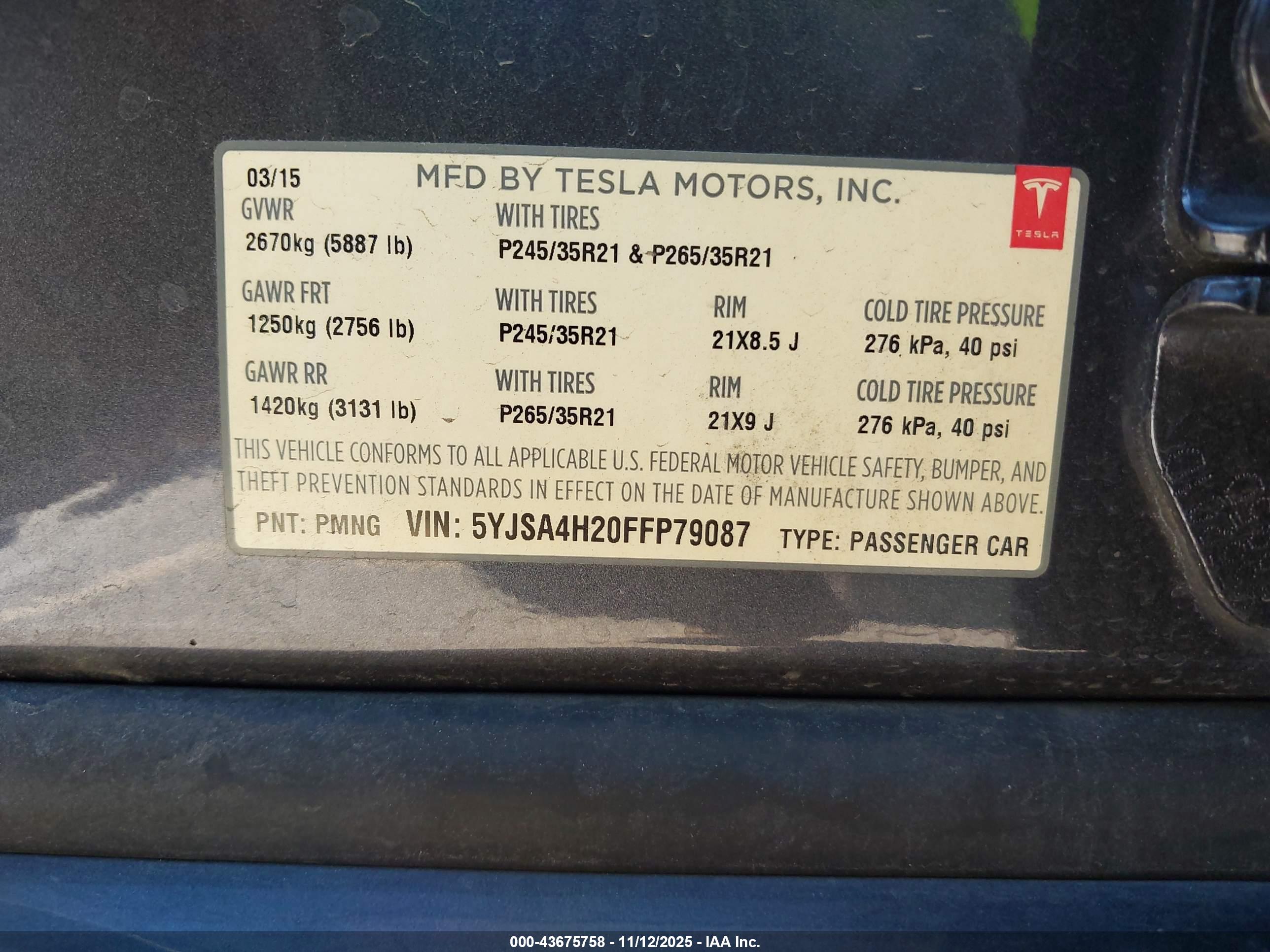 TESLA MODEL image 9