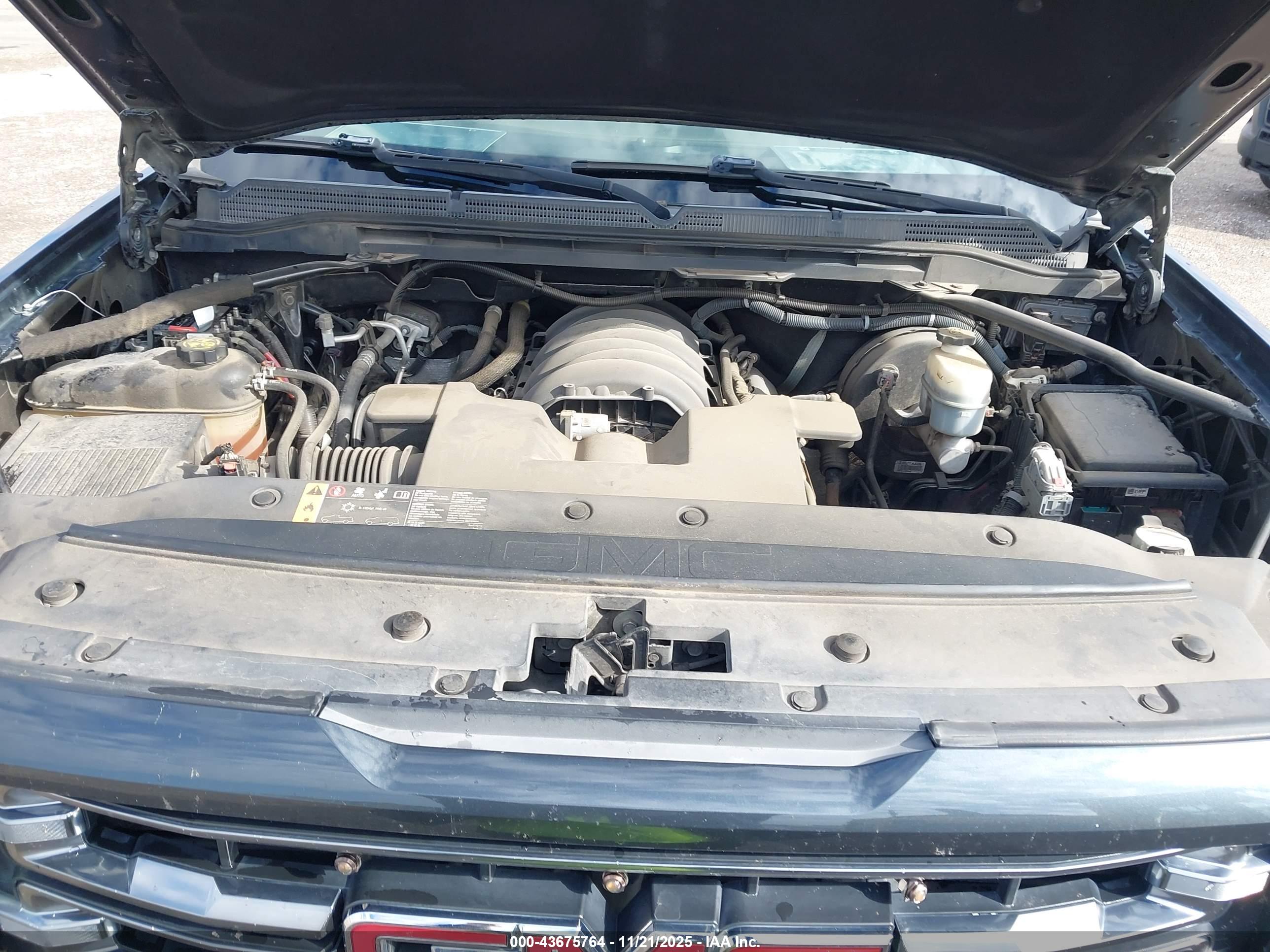 GMC SIERRA image 10