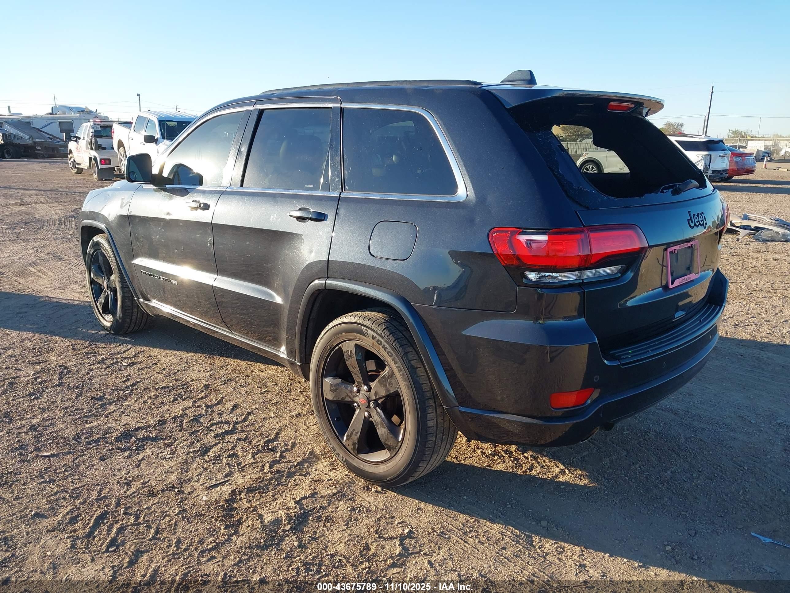 JEEP GRAND image 3