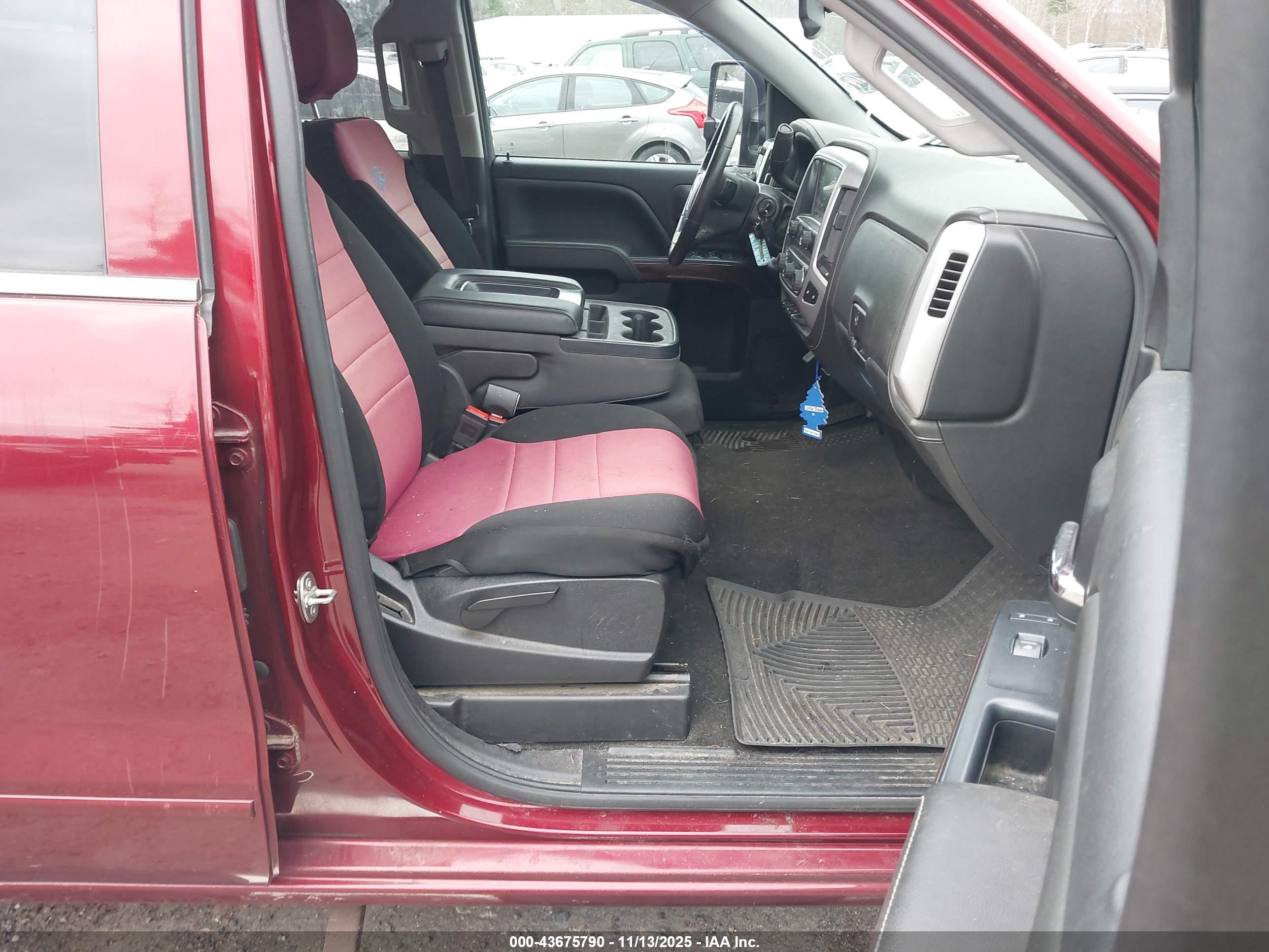 GMC SIERRA image 5