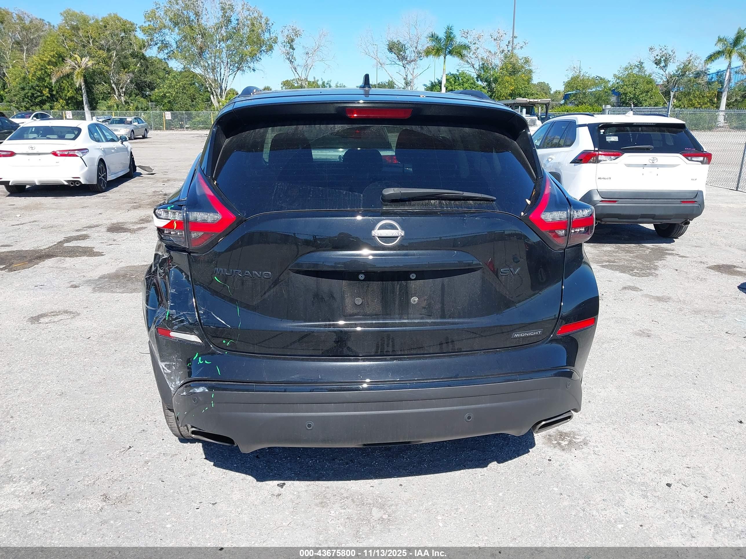 NISSAN MURANO image 6