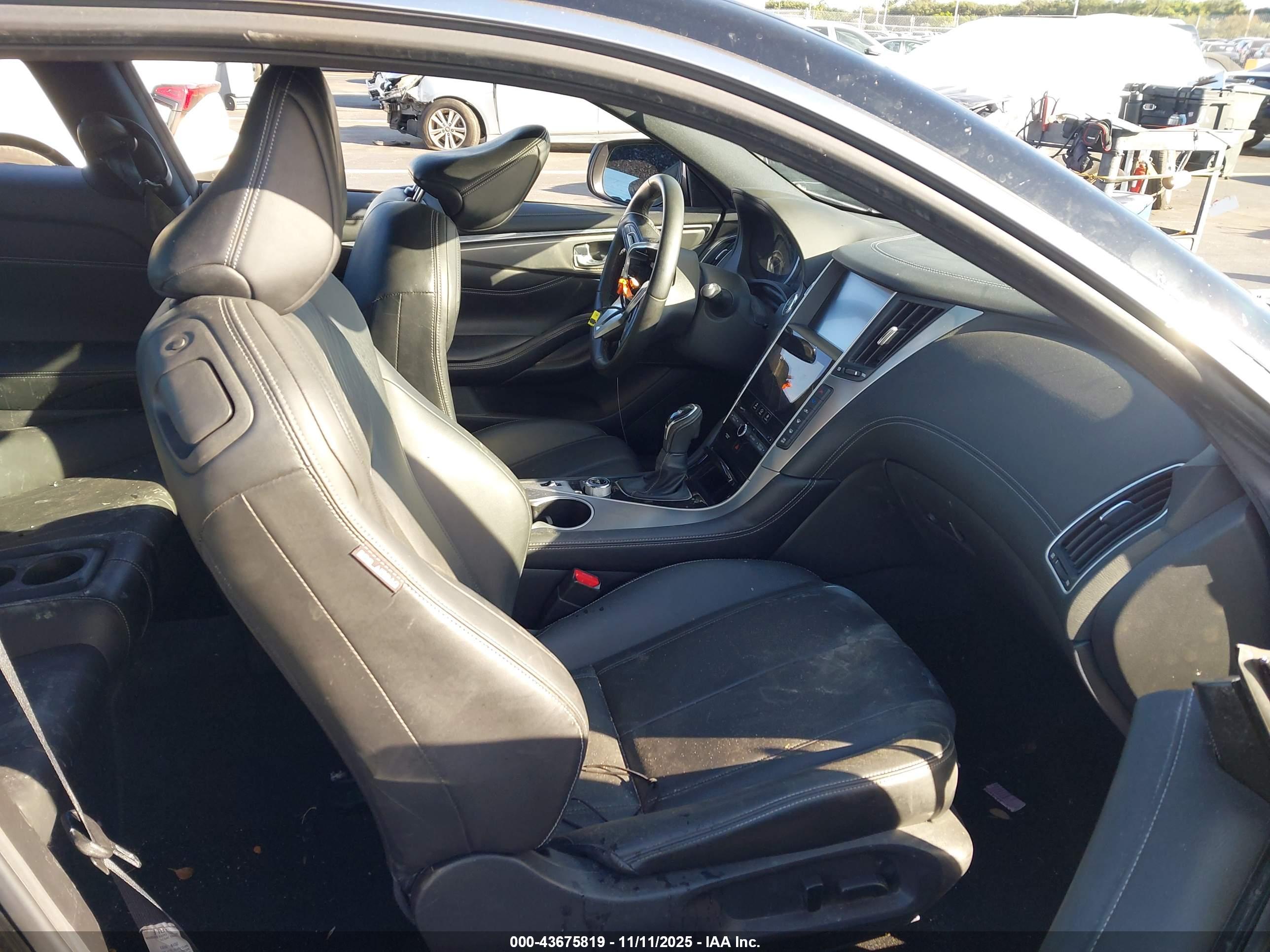 INFINITI Q60 image 5