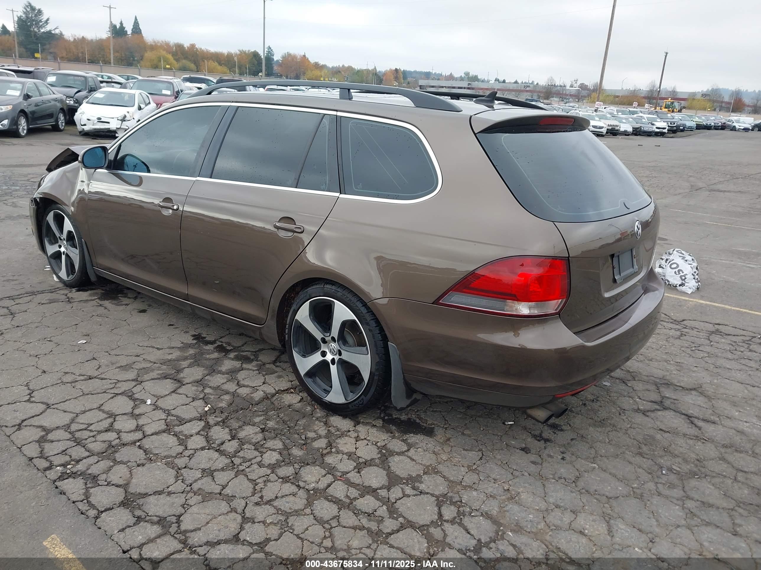 VOLKSWAGEN JETTA image 3