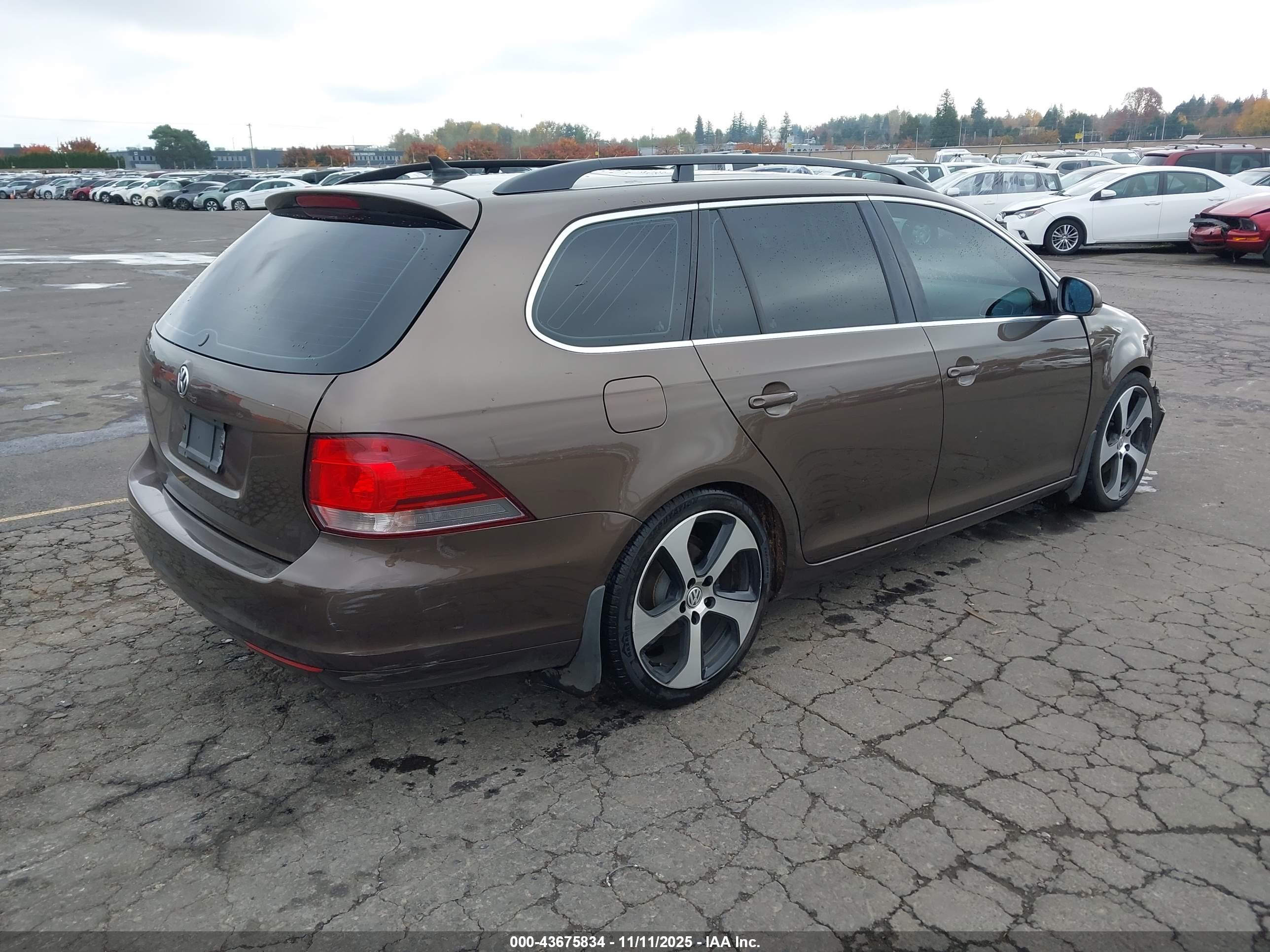 VOLKSWAGEN JETTA image 4