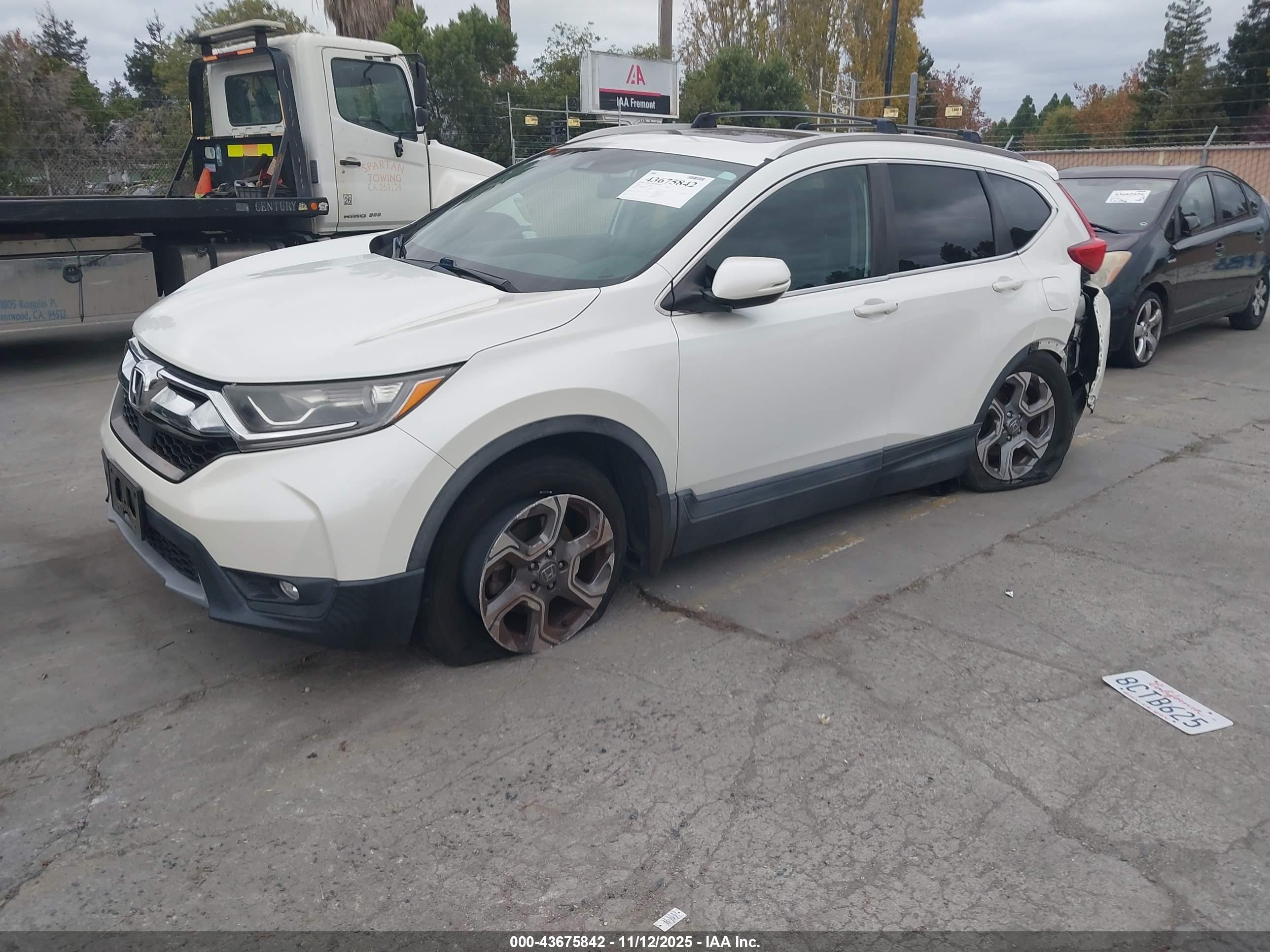 HONDA CR-V image 2