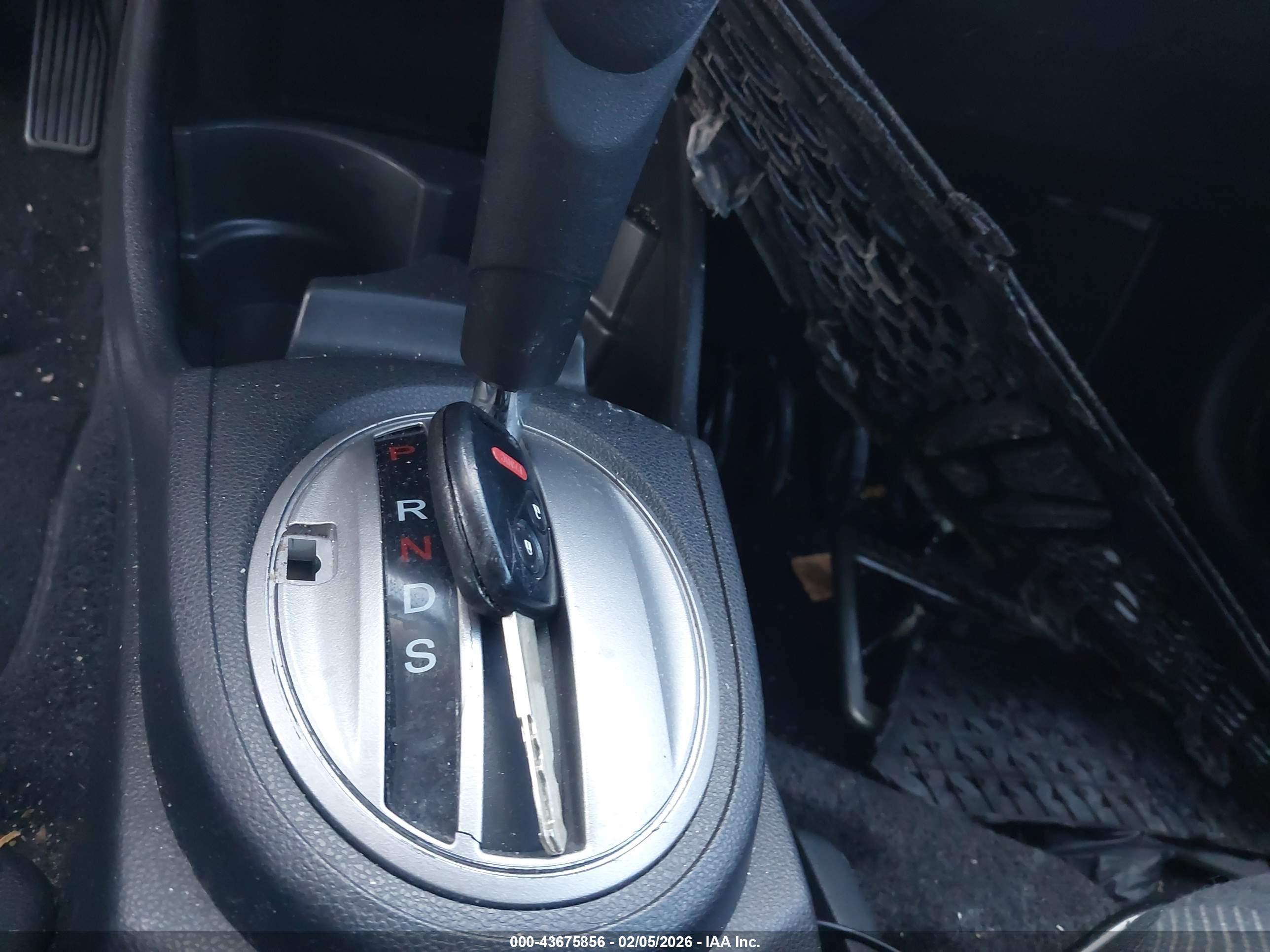 HONDA FIT image 11