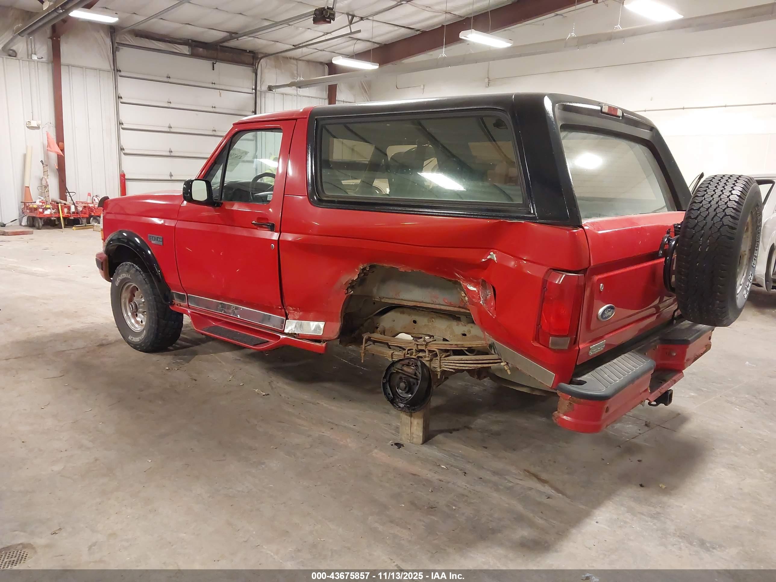FORD BRONCO image 3