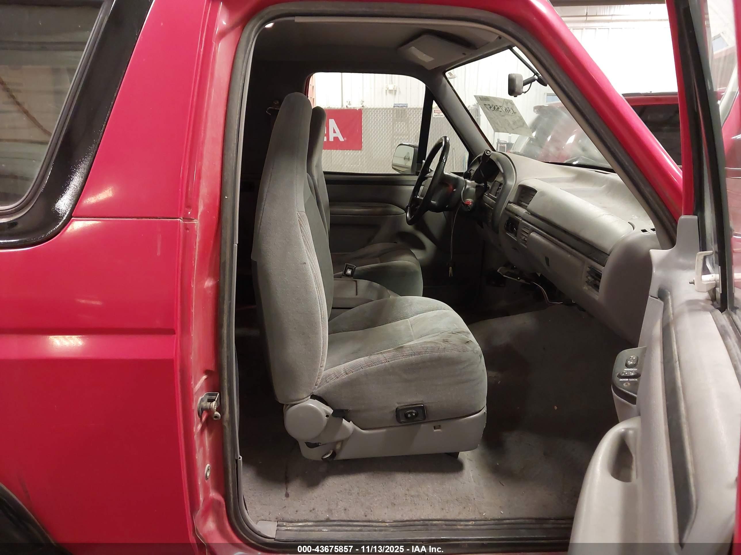 FORD BRONCO image 5