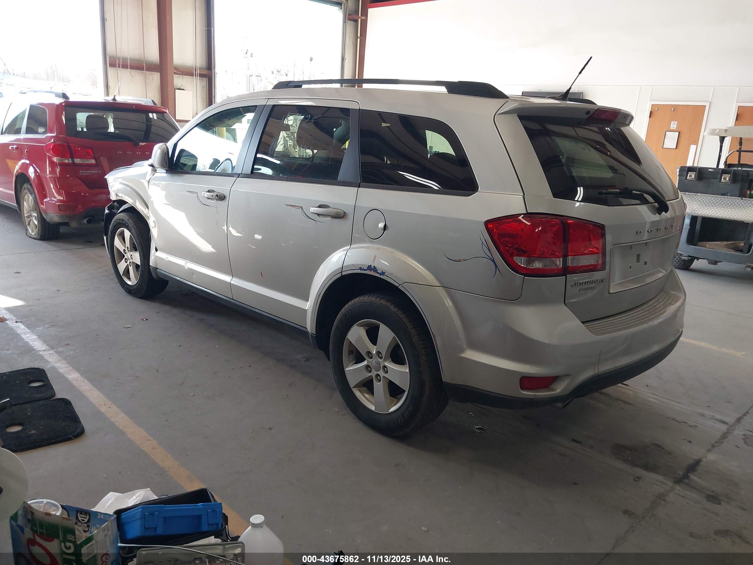 DODGE JOURNEY image 3