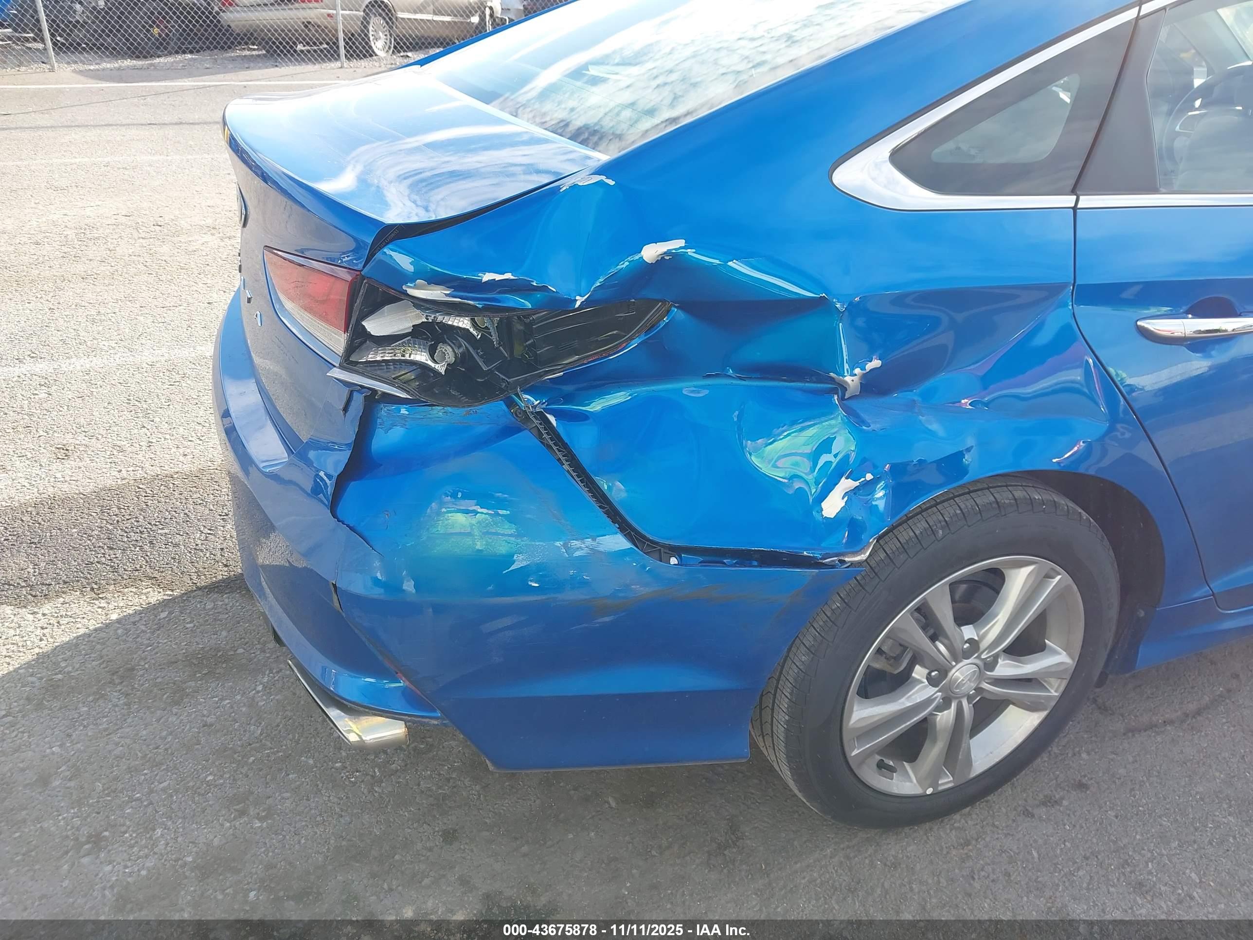 HYUNDAI SONATA image 6