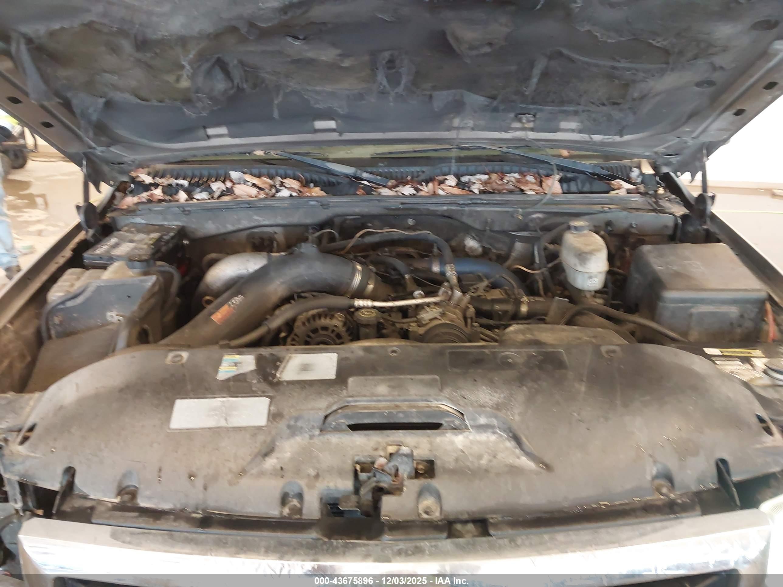 GMC SIERRA image 10