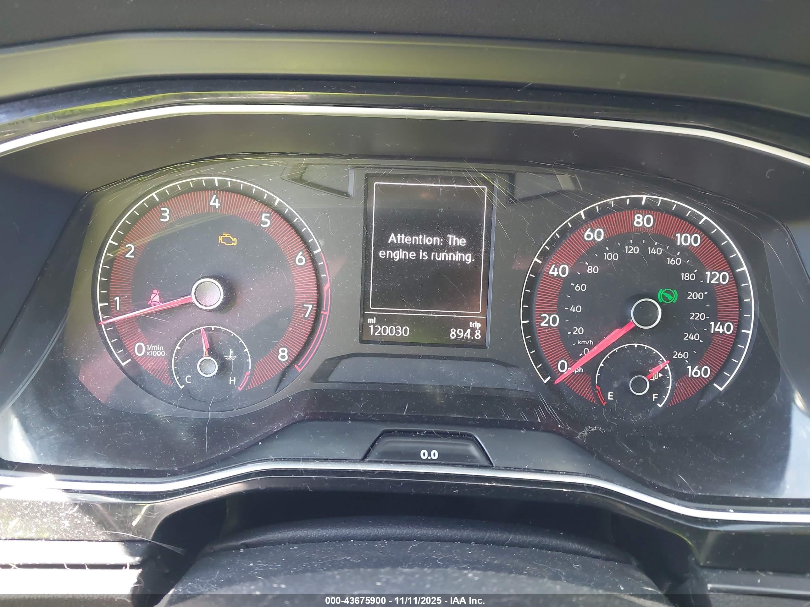 VOLKSWAGEN JETTA image 7