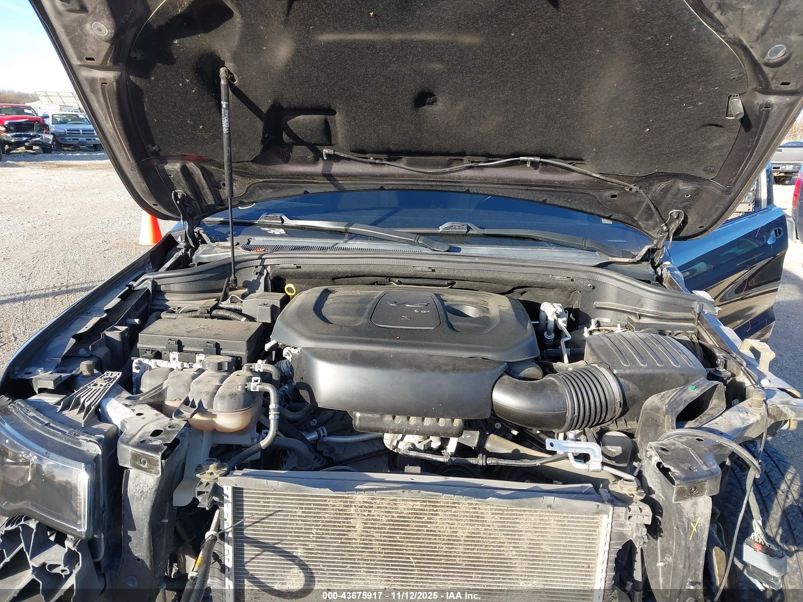 JEEP GRAND image 10