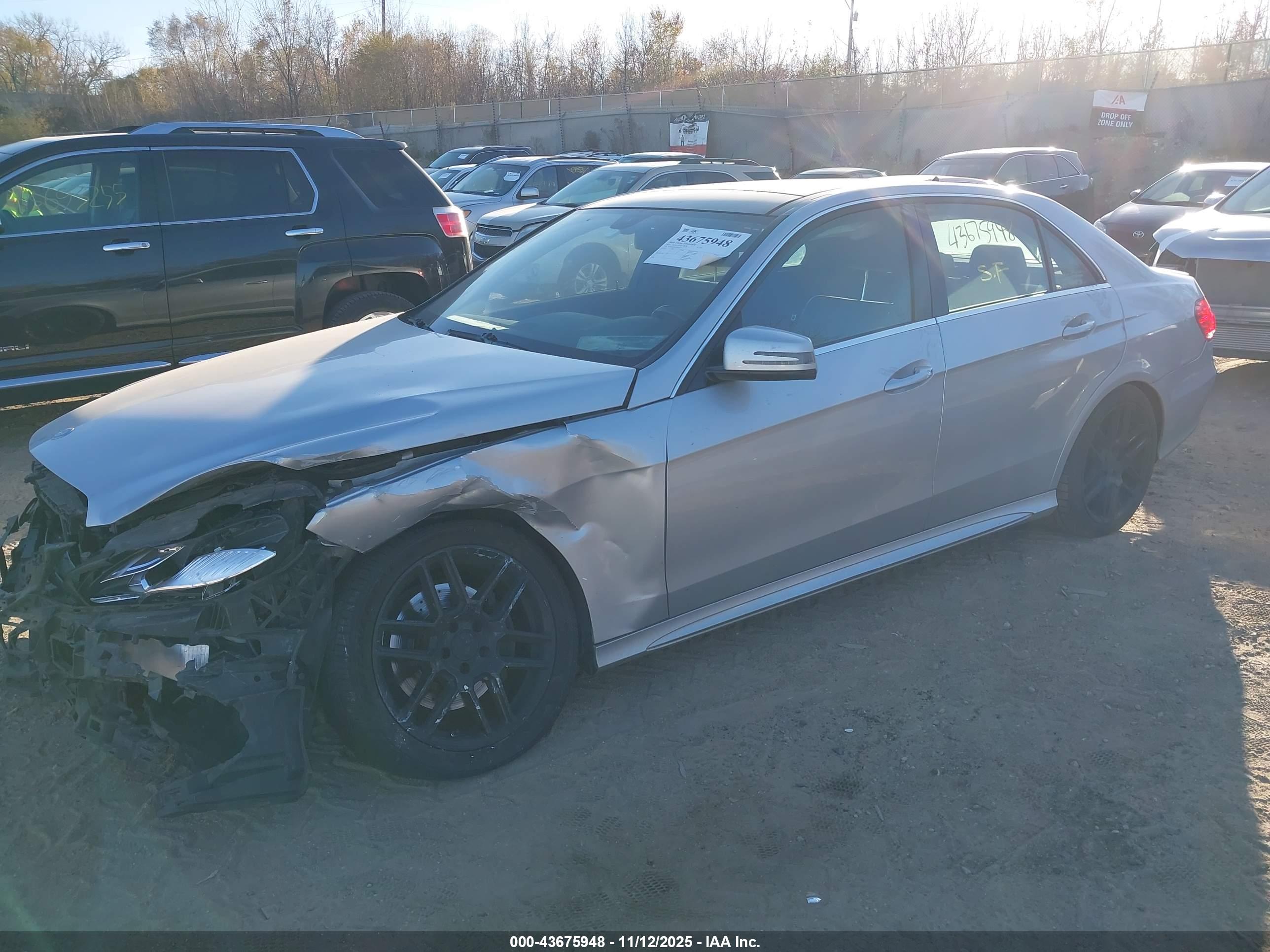 MERCEDES-BENZ E image 2