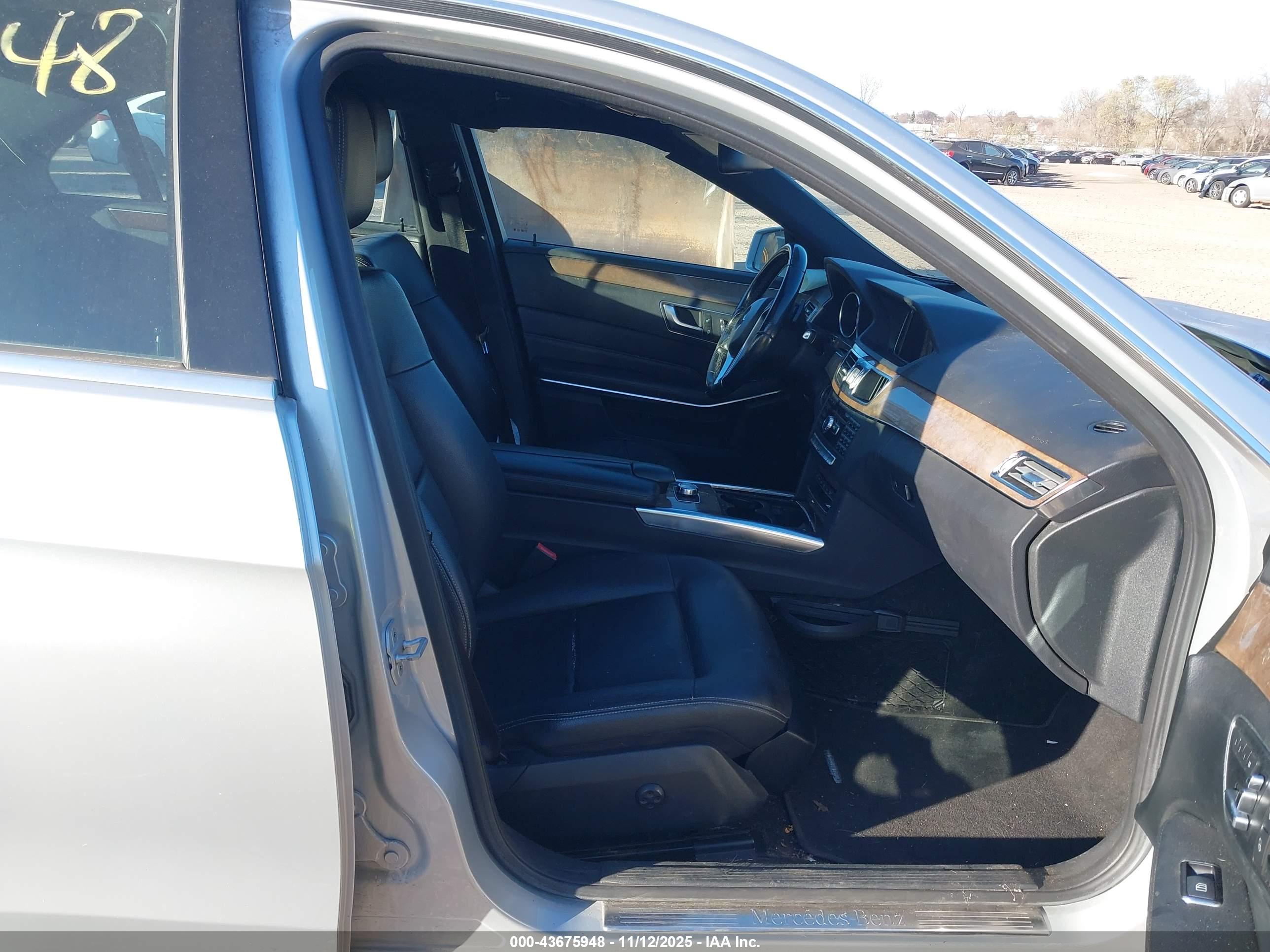 MERCEDES-BENZ E image 5