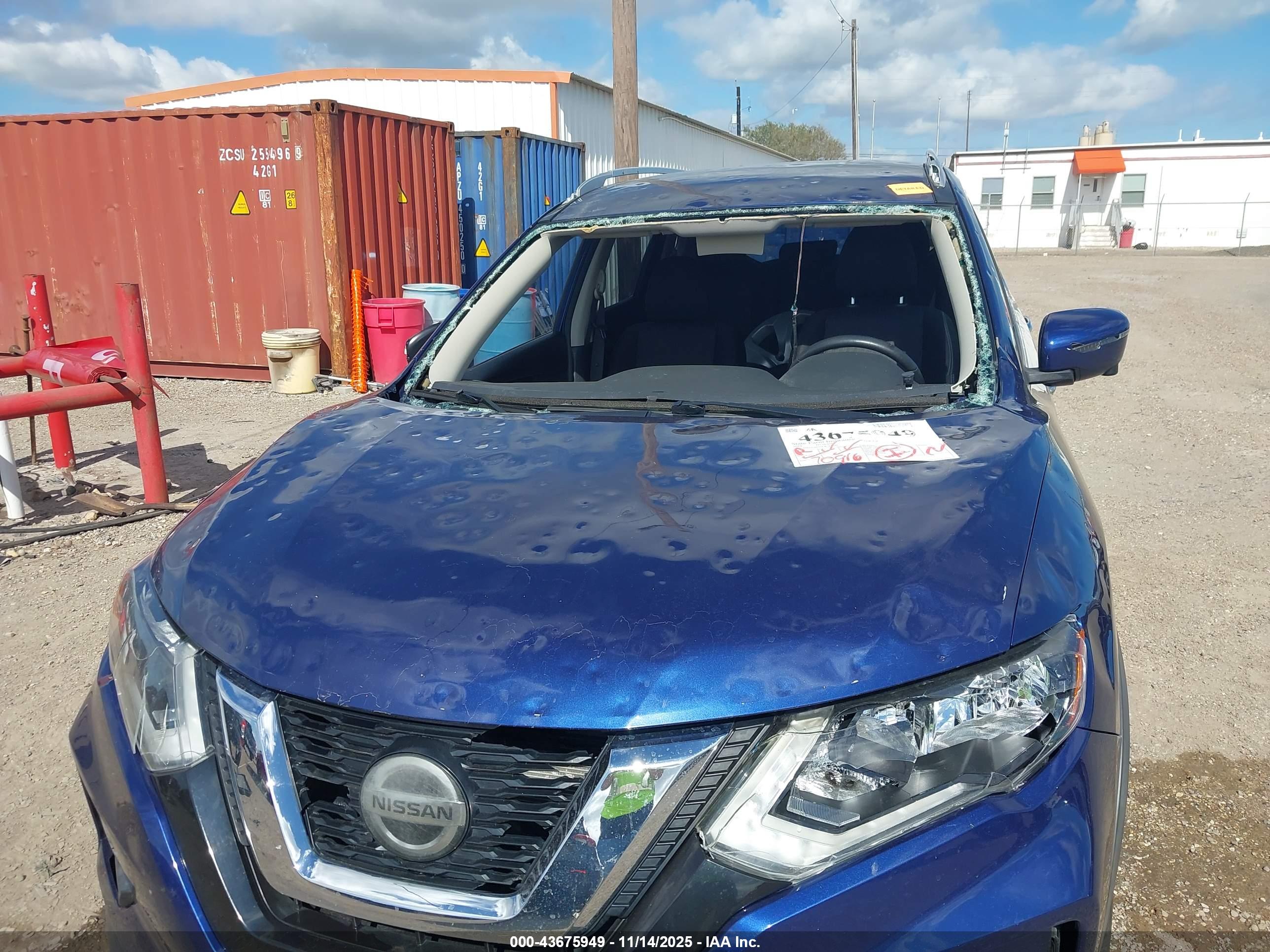 NISSAN ROGUE image 6