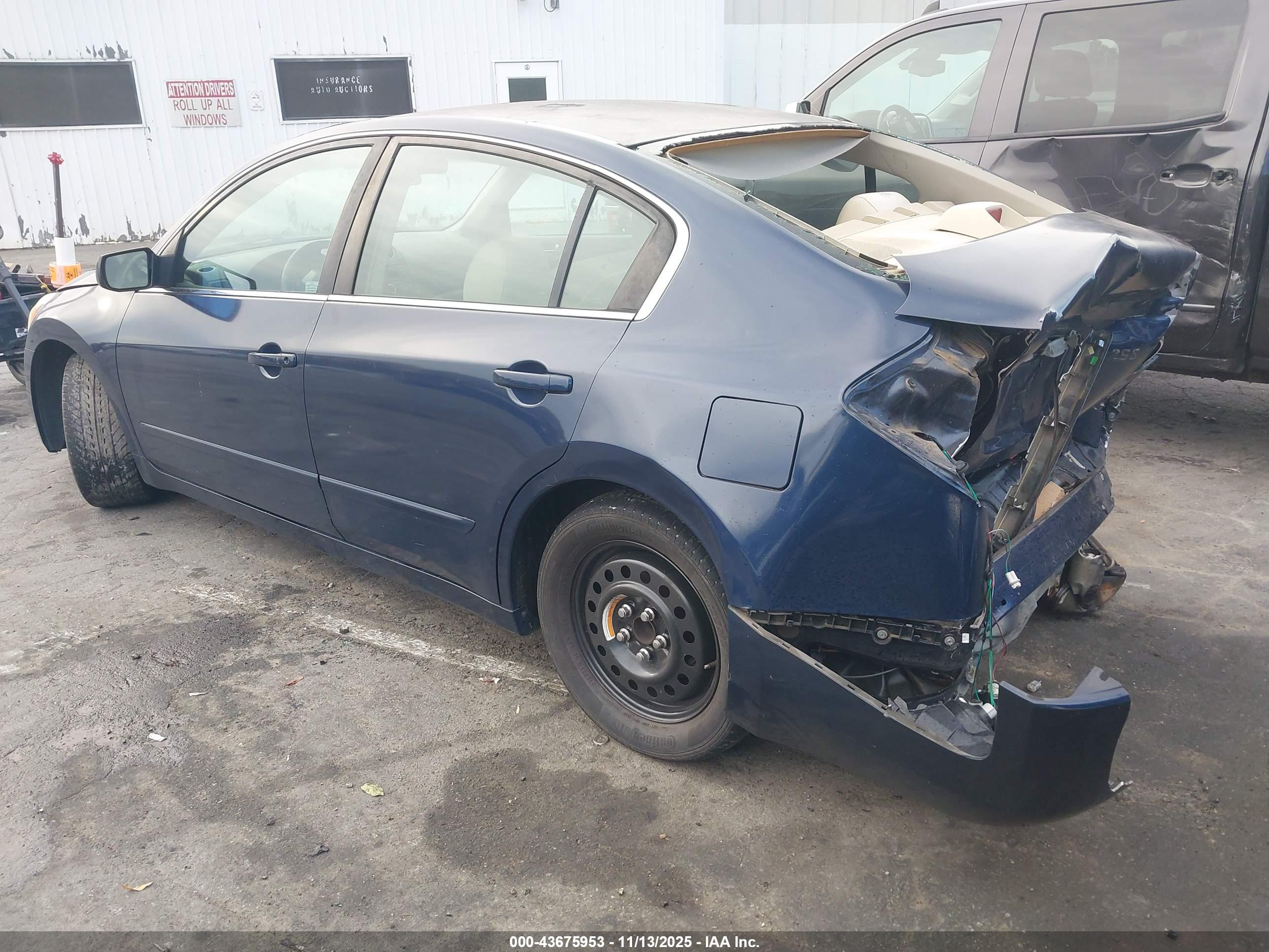NISSAN ALTIMA image 3