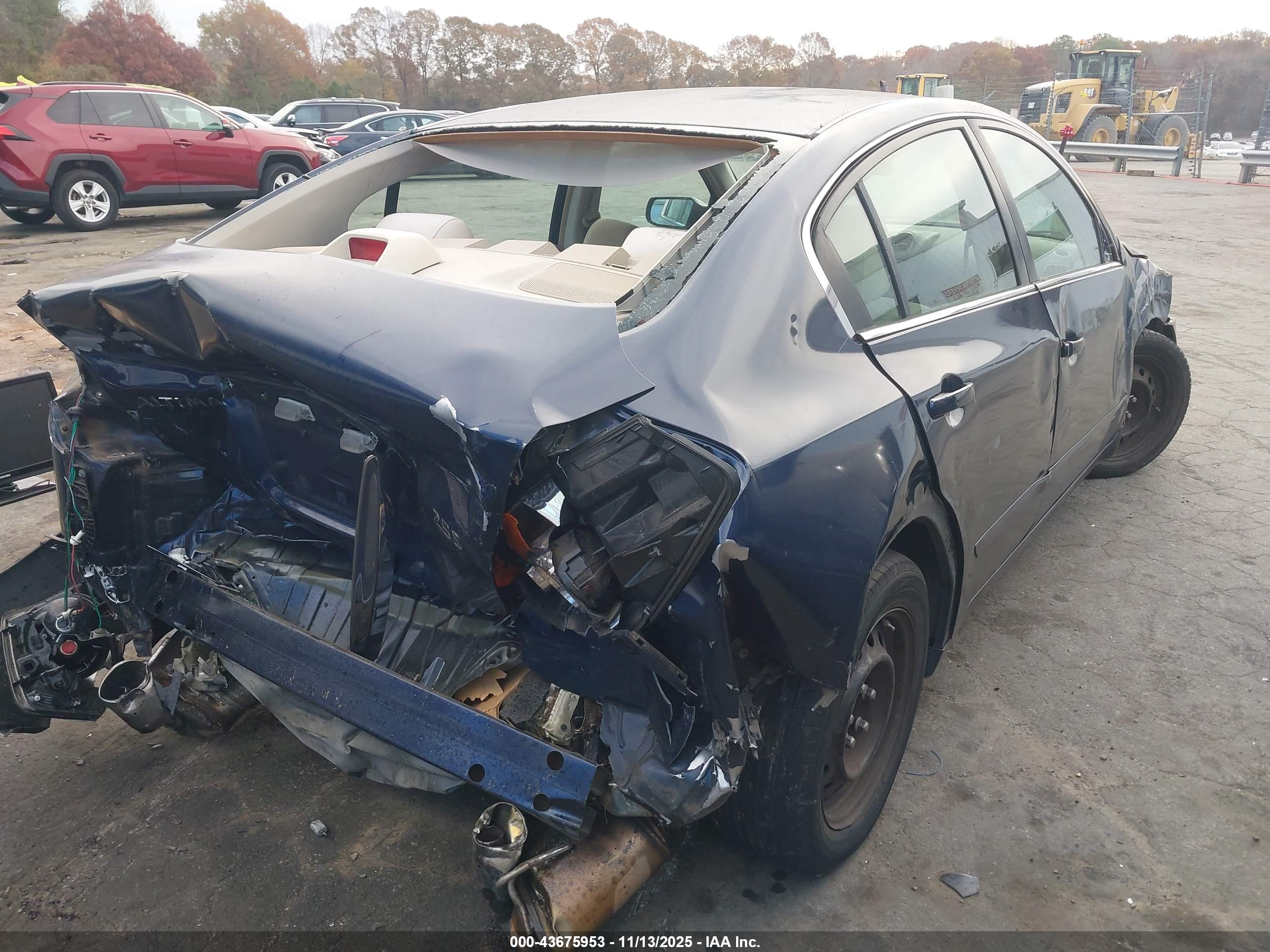NISSAN ALTIMA image 4
