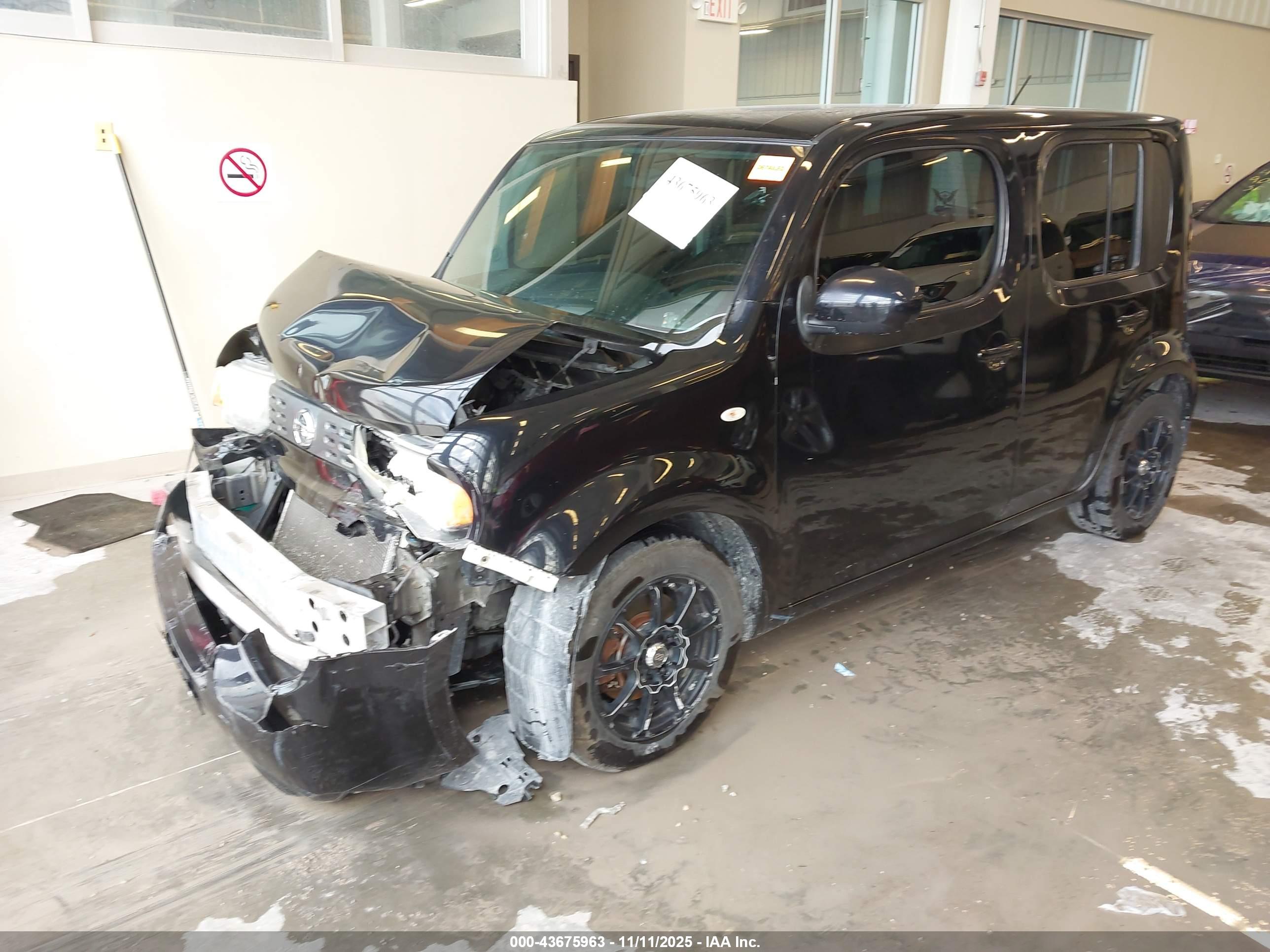 NISSAN CUBE image 2