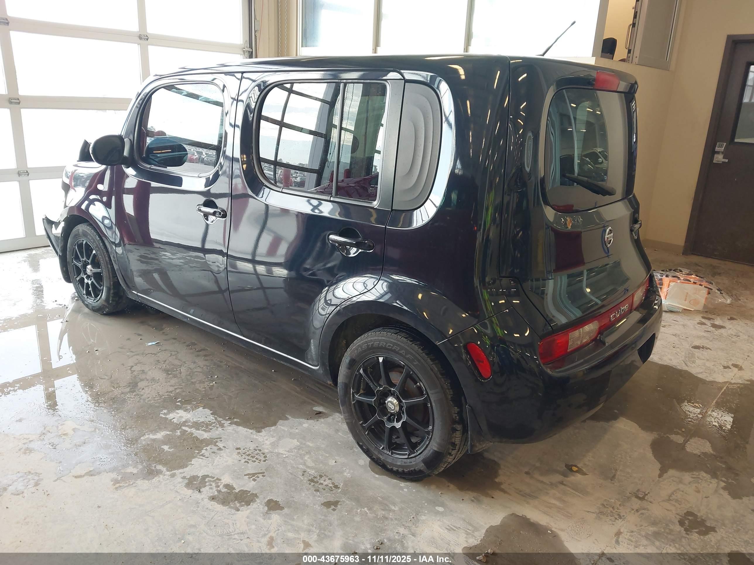 NISSAN CUBE image 3