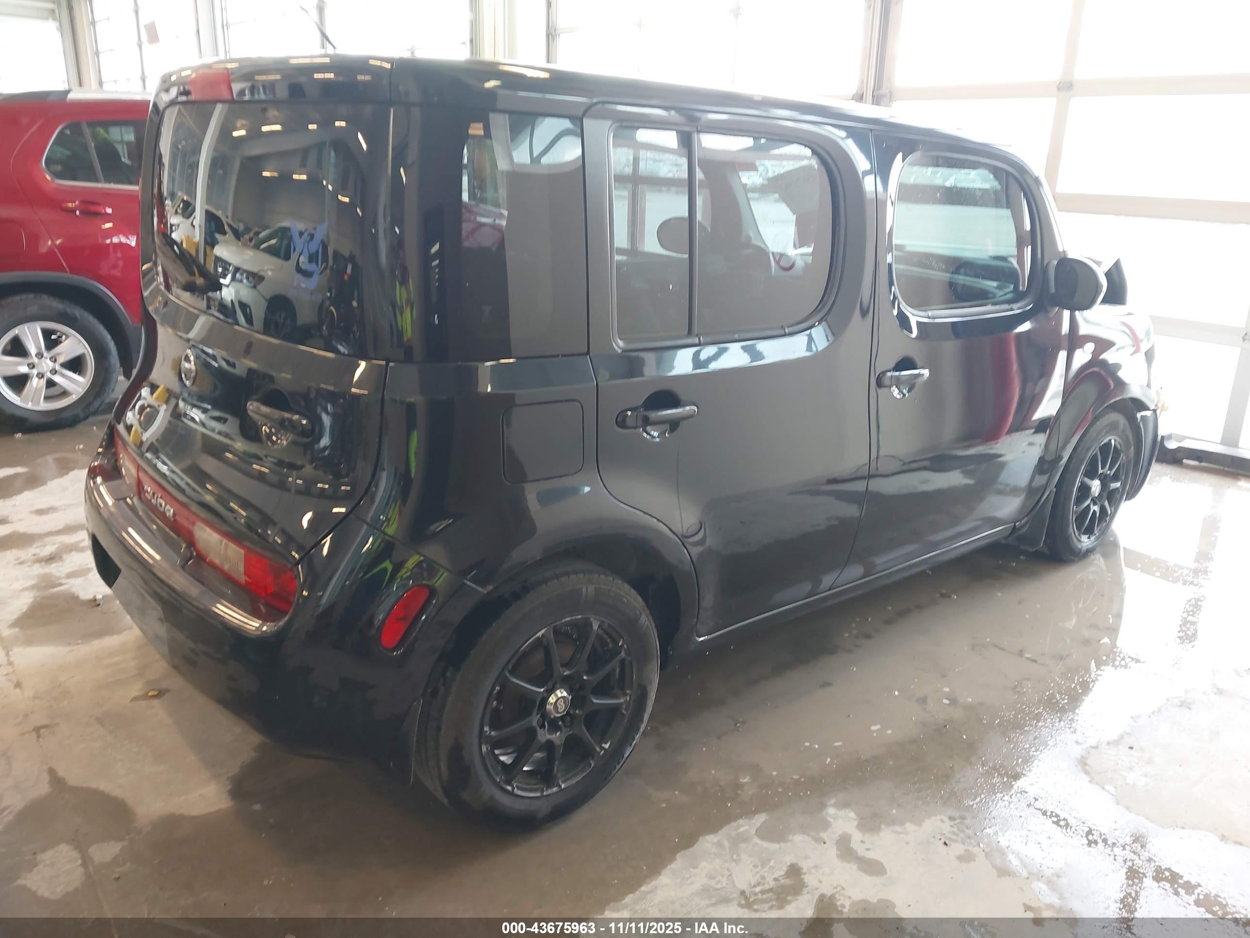 NISSAN CUBE image 4