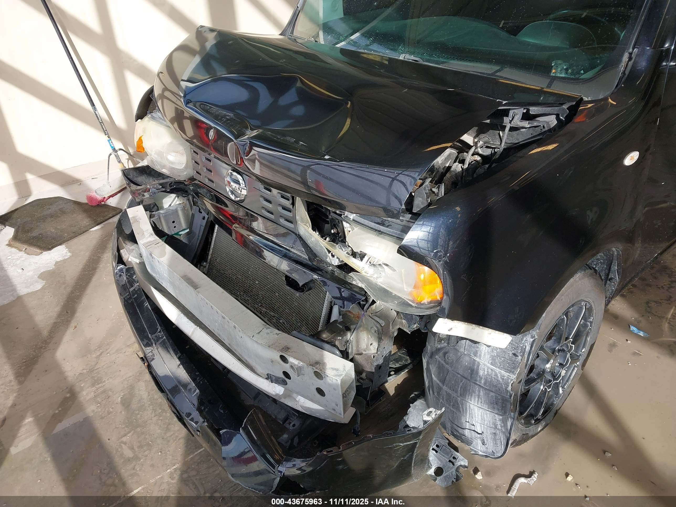 NISSAN CUBE image 6
