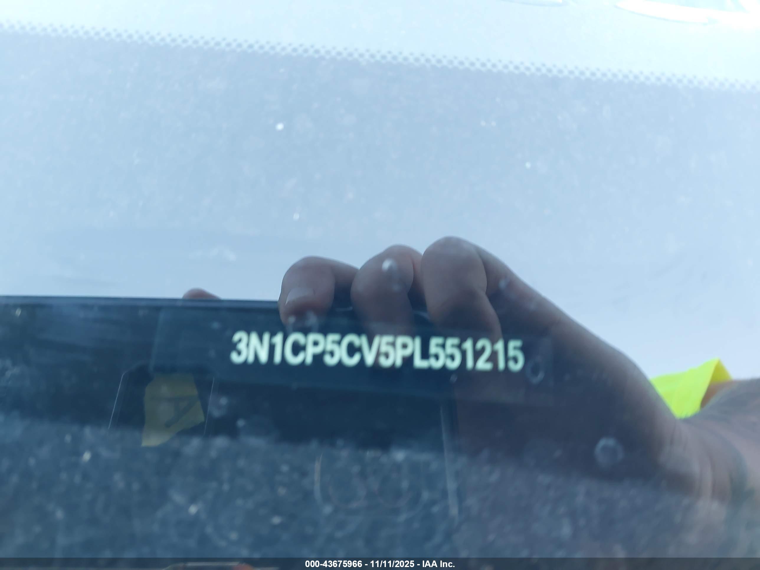 NISSAN KICKS image 9